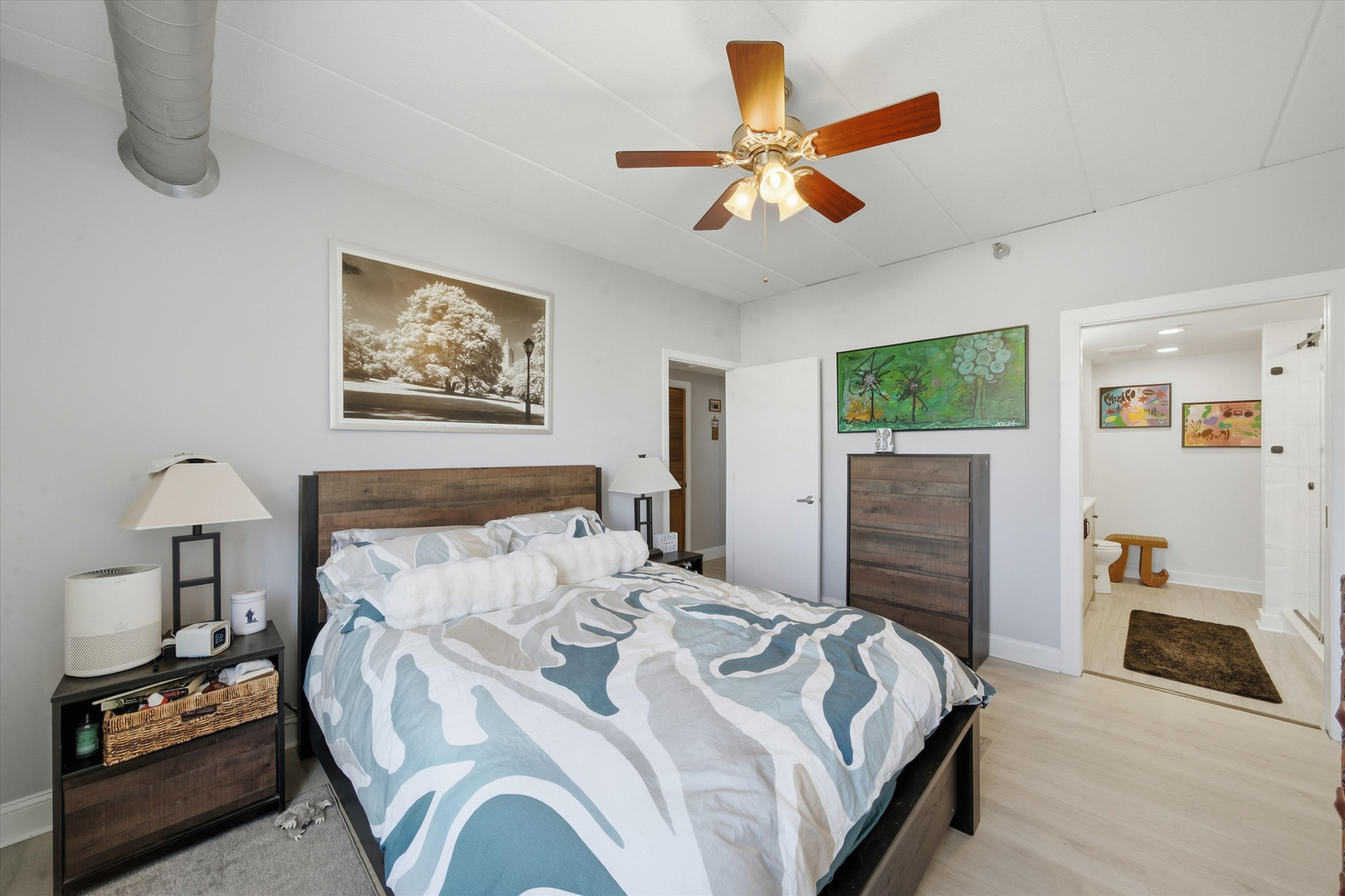 1100 W Montrose Avenue Unit: 502