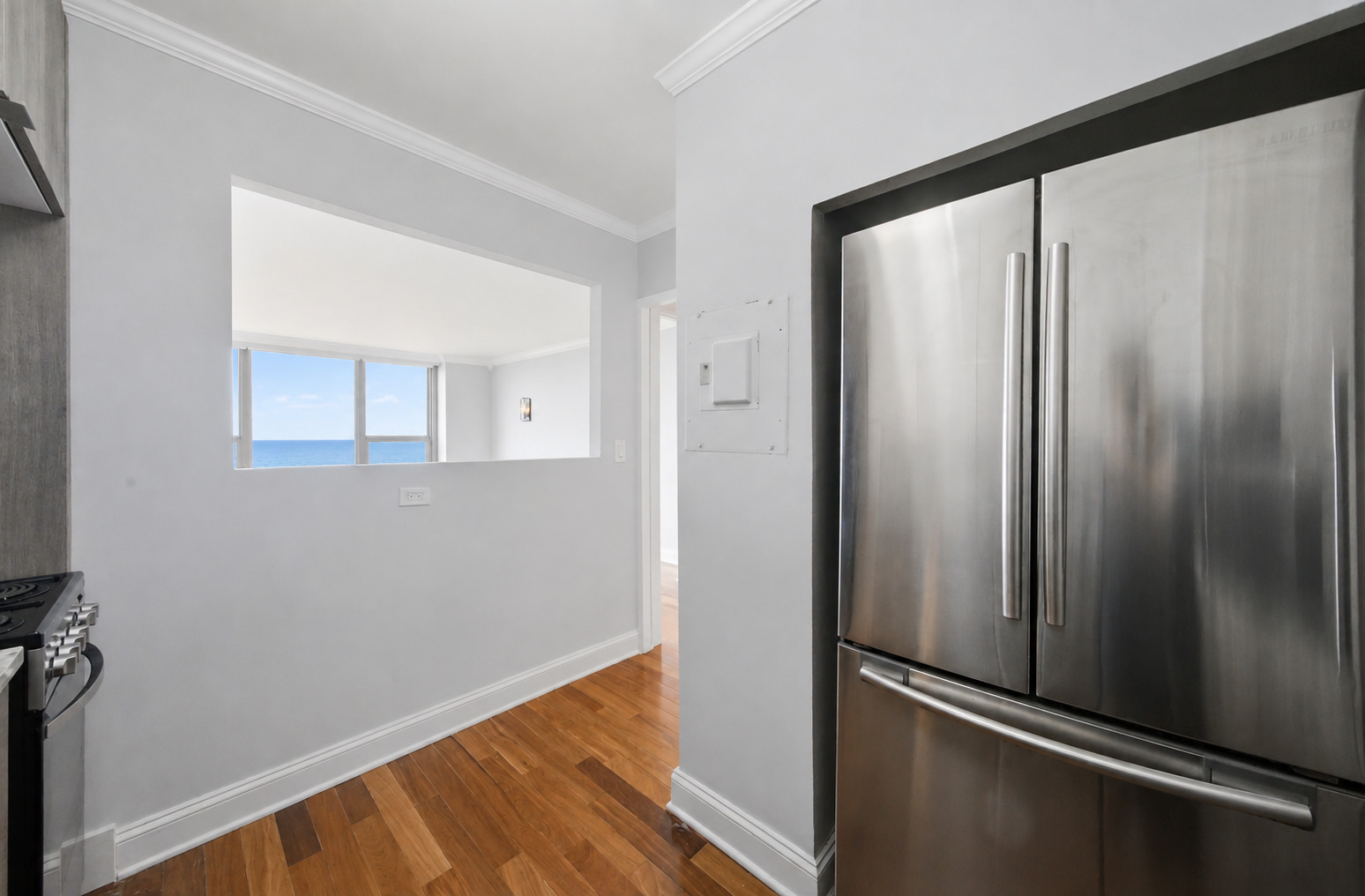 1550 N Lake Shore Drive Unit: 23E