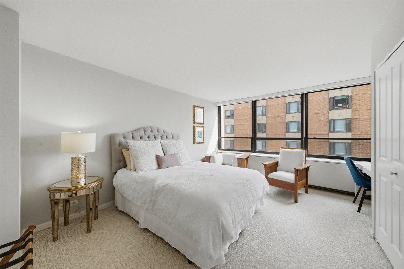 222 E Pearson Street Unit: 1901
