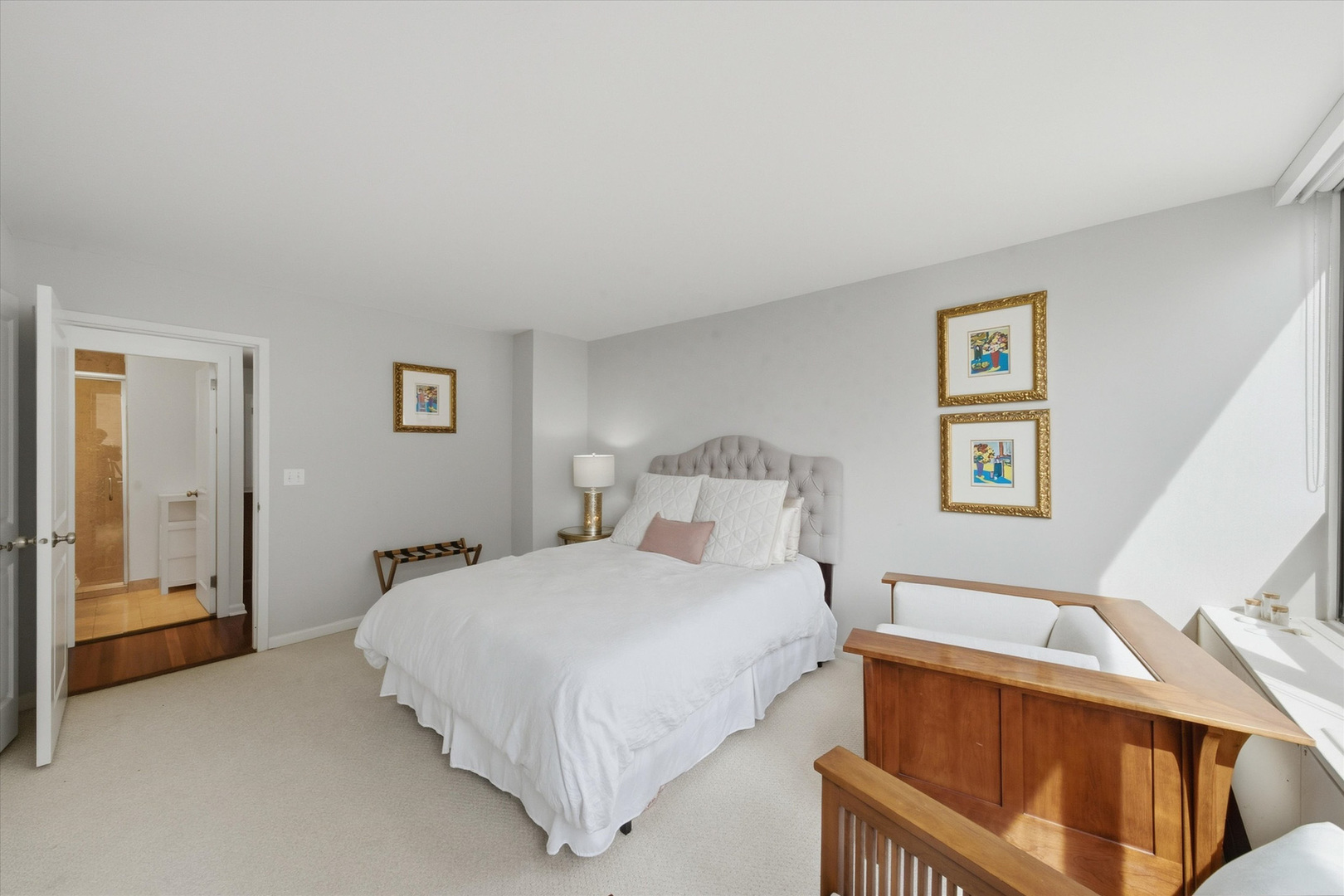 222 E Pearson Street Unit: 1901