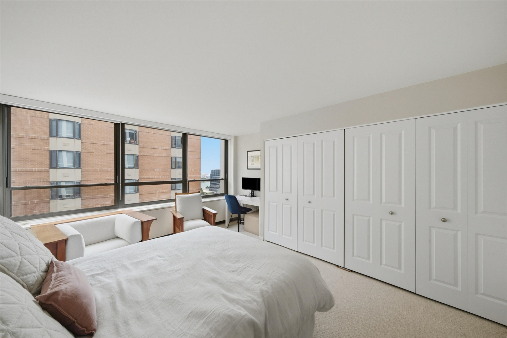 222 E Pearson Street Unit: 1901