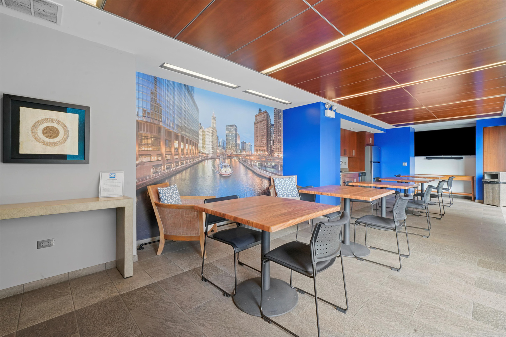 777 N Michigan Avenue Unit: 3100