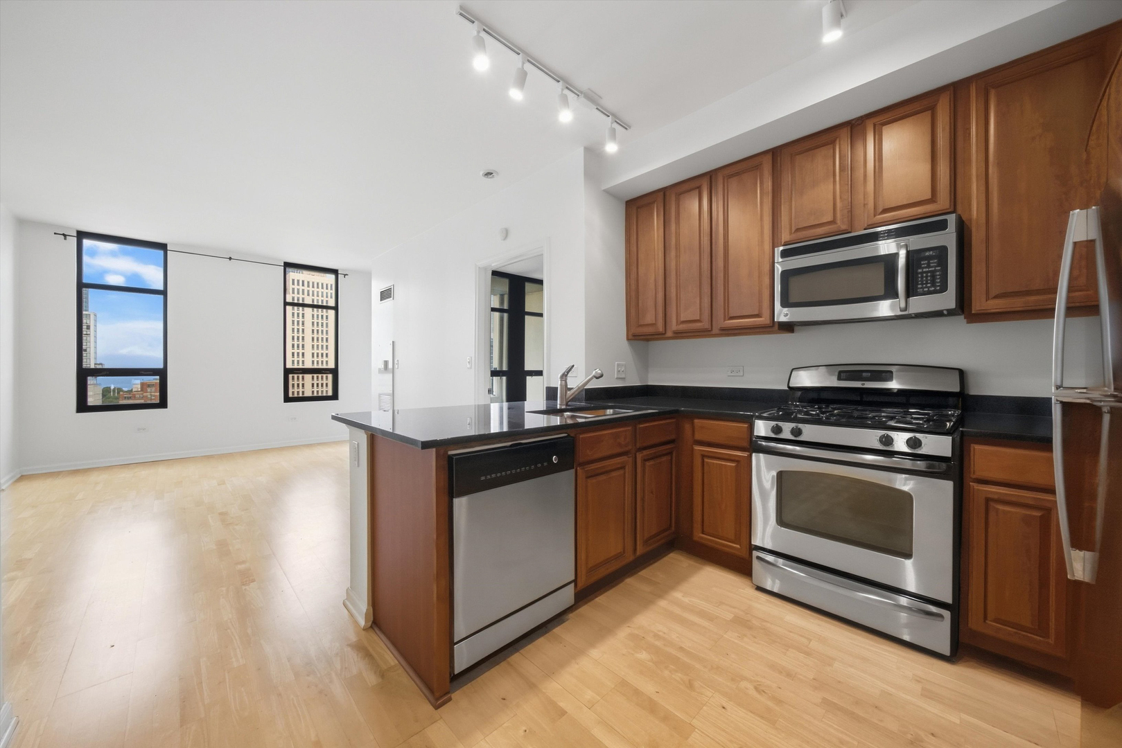 1255 S STATE Street Unit: 1805
