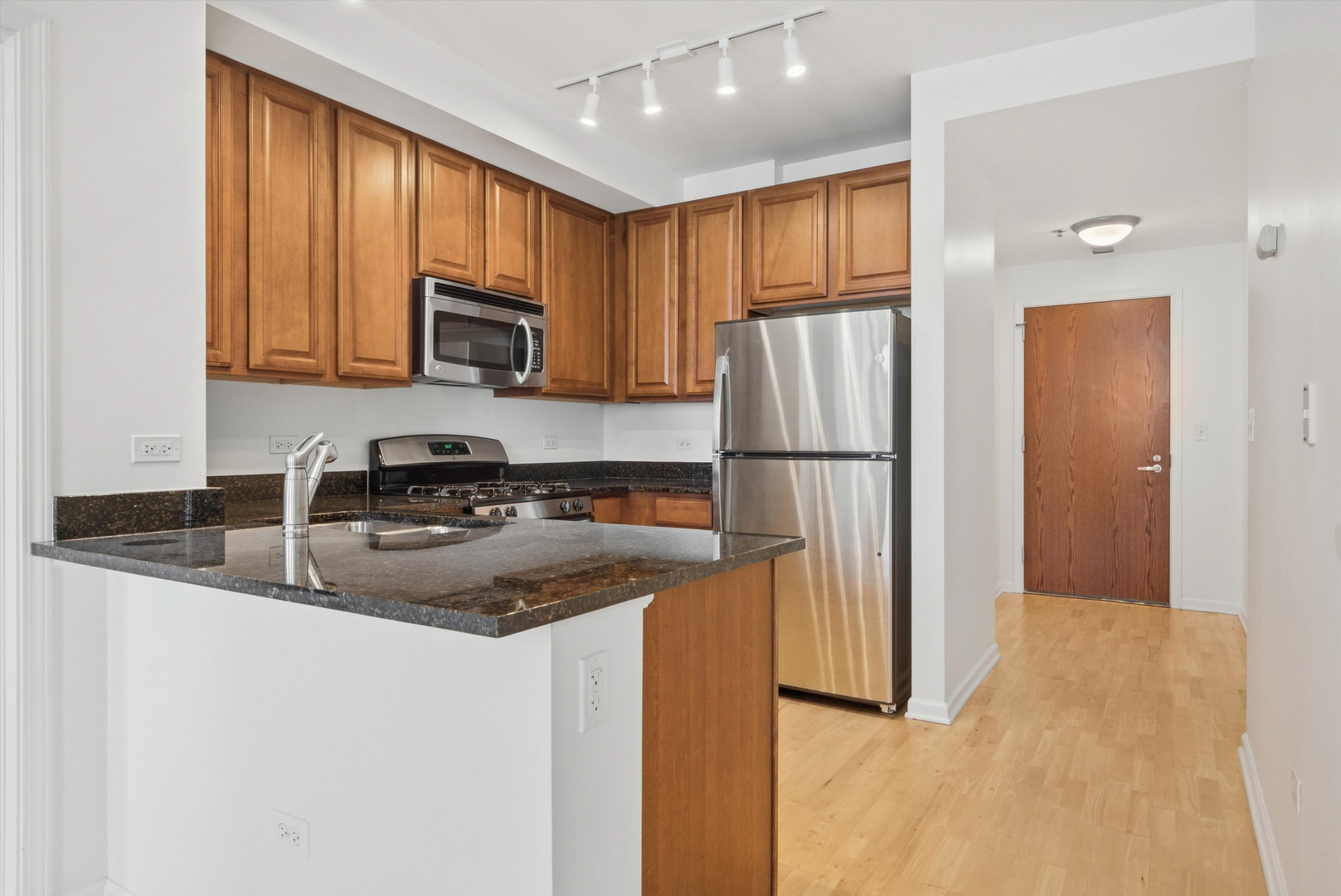 1255 S STATE Street Unit: 1805