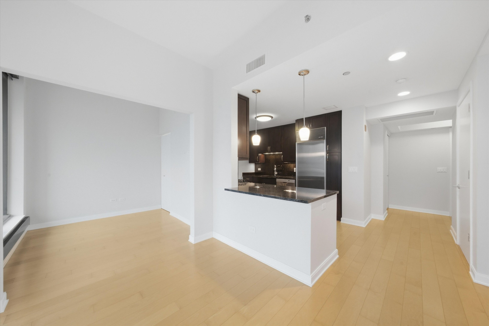 60 E Monroe Street Unit: 3306