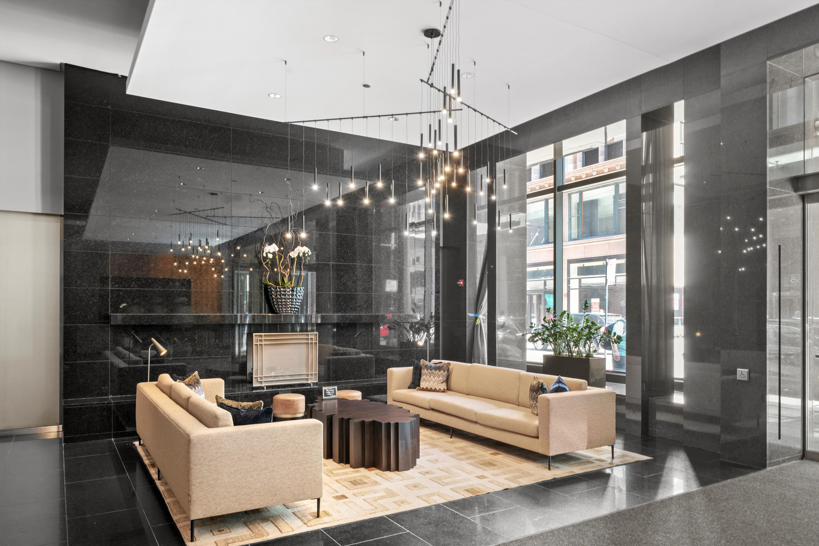 60 E Monroe Street Unit: 3306