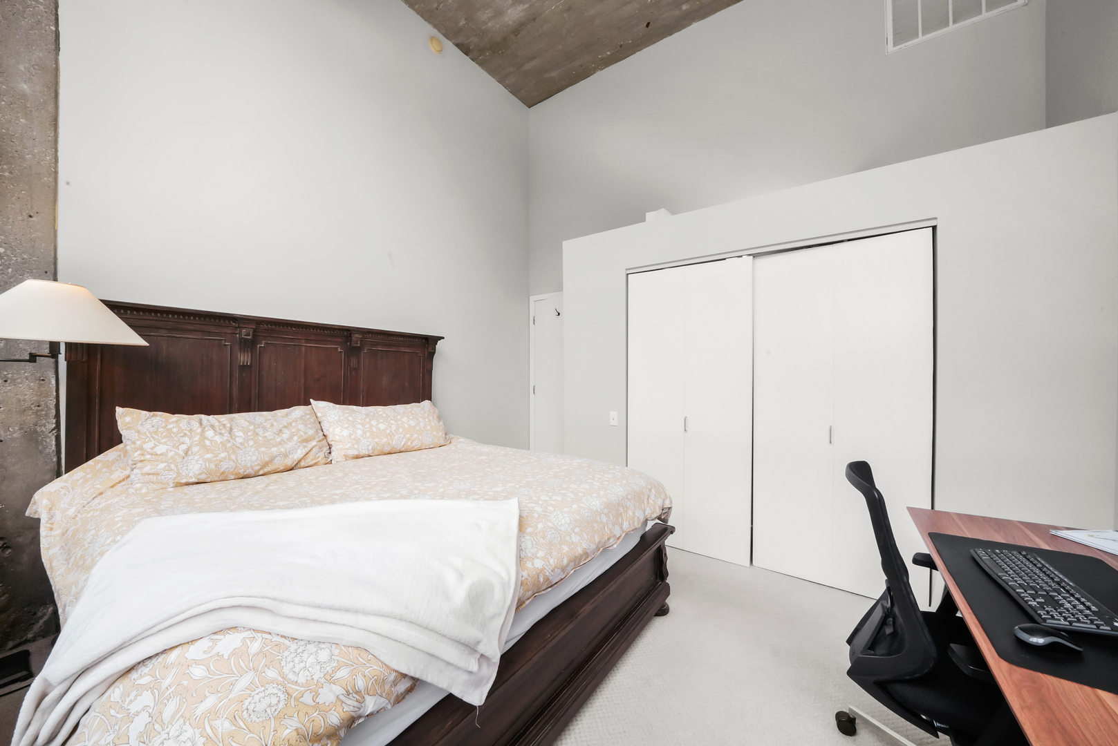 900 N Kingsbury Street Unit: 971