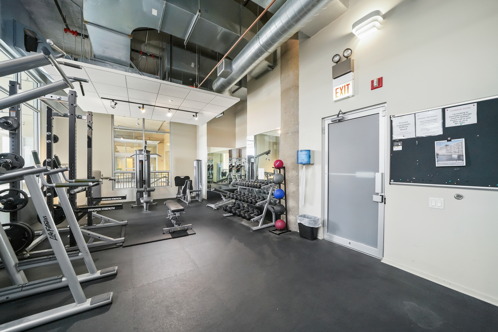 900 N Kingsbury Street Unit: 971