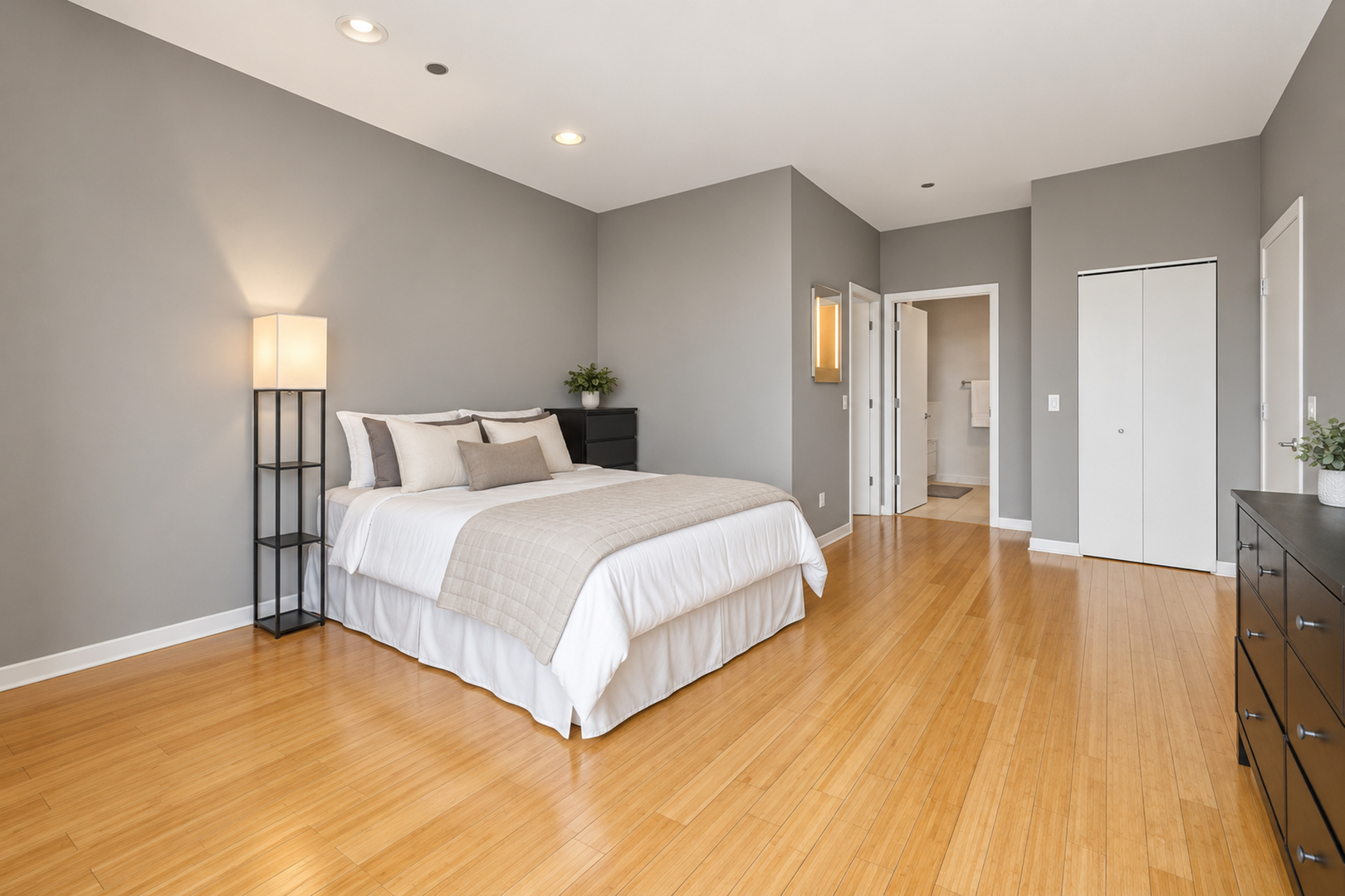 737 W Washington Boulevard Unit: 3406