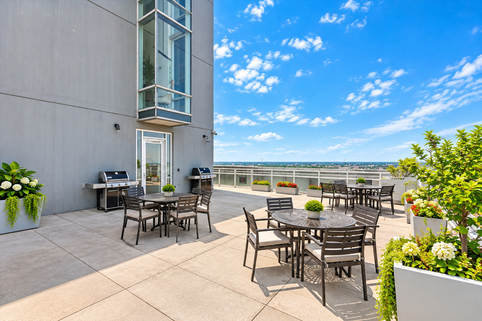 737 W Washington Boulevard Unit: 3406