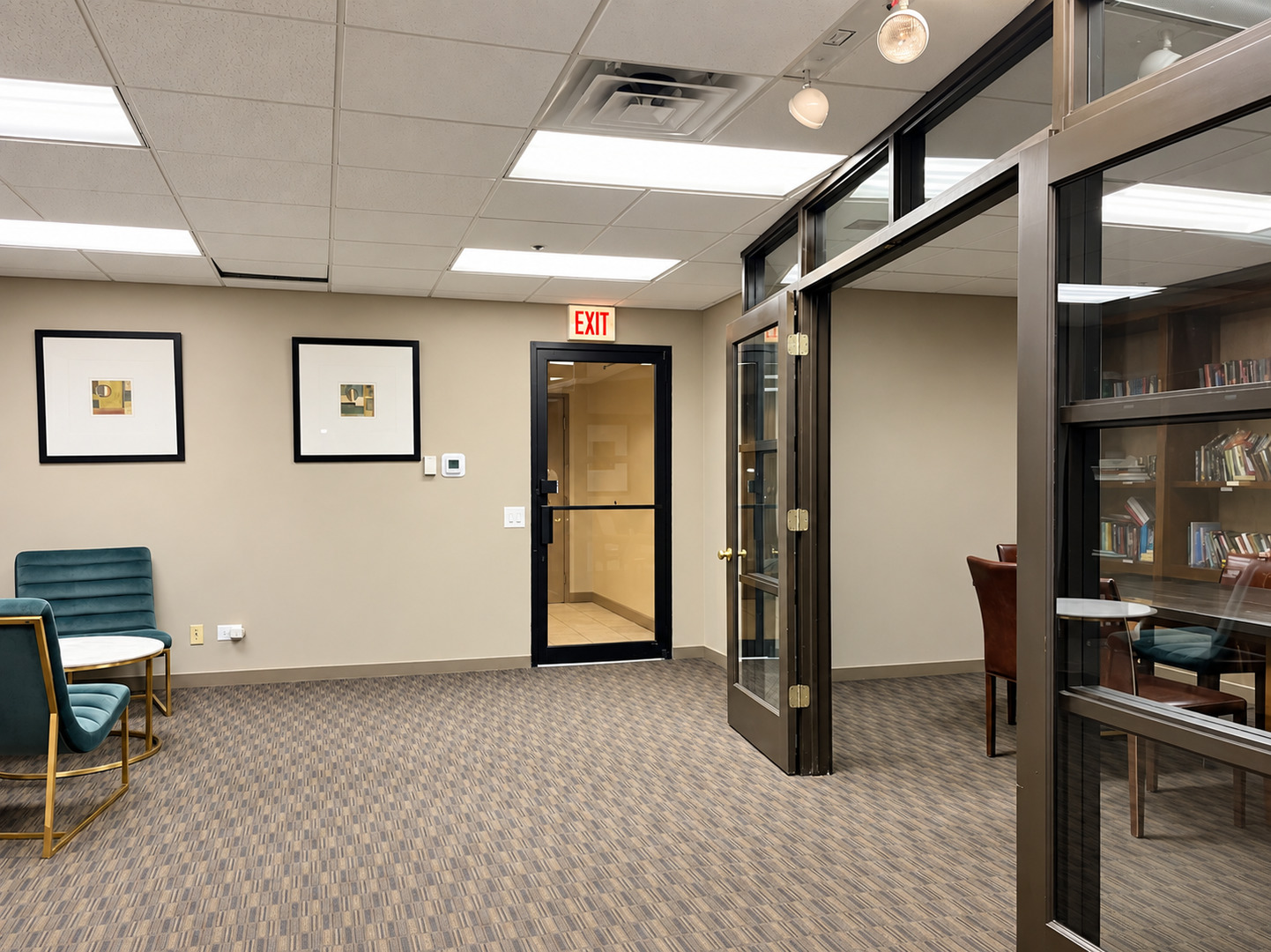 5320 N Sheridan Road Unit: 1607