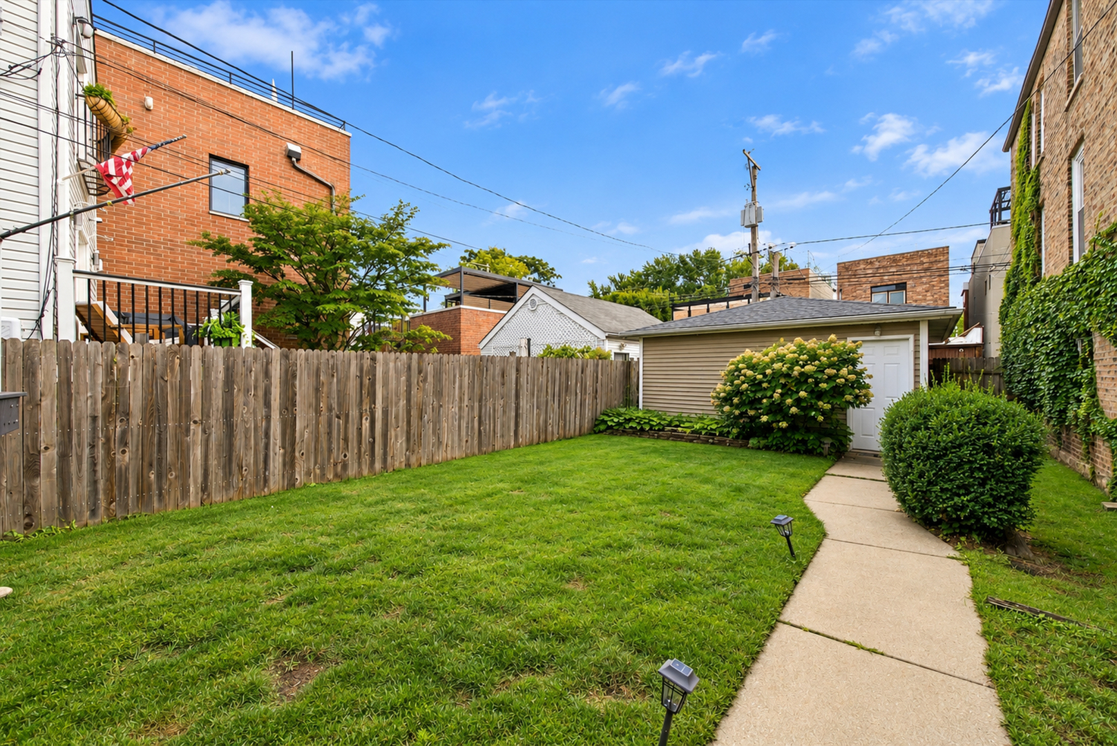 1621 W Huron Street