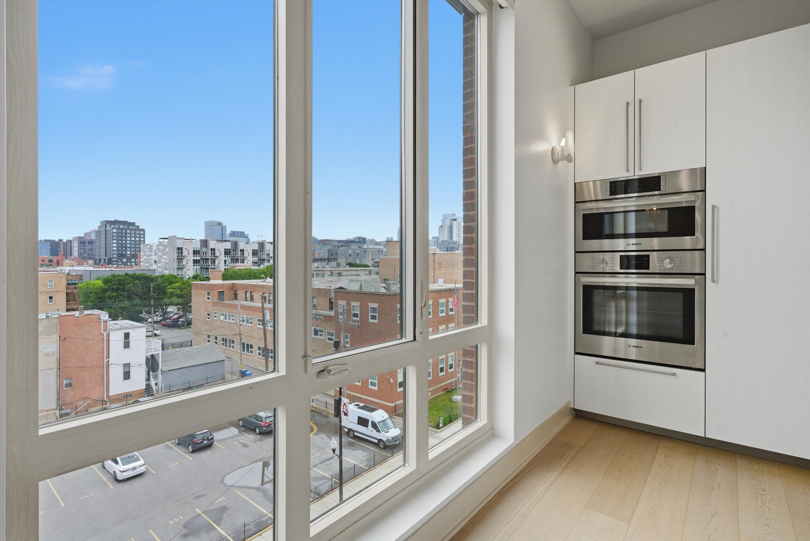 305 S Racine Avenue Unit: 5A