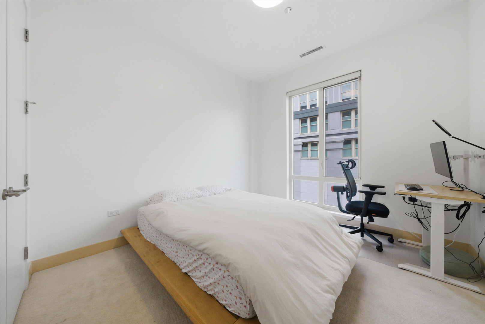 305 S Racine Avenue Unit: 5A