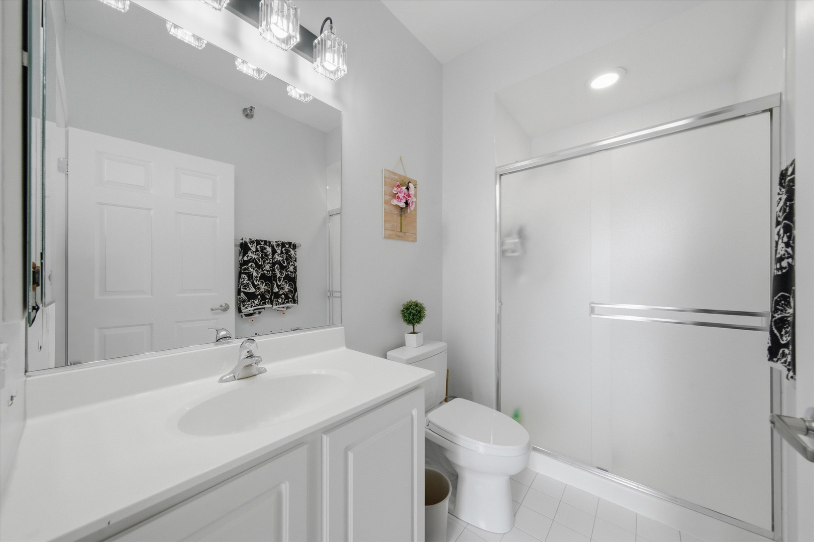 435 W Erie Street Unit: 801