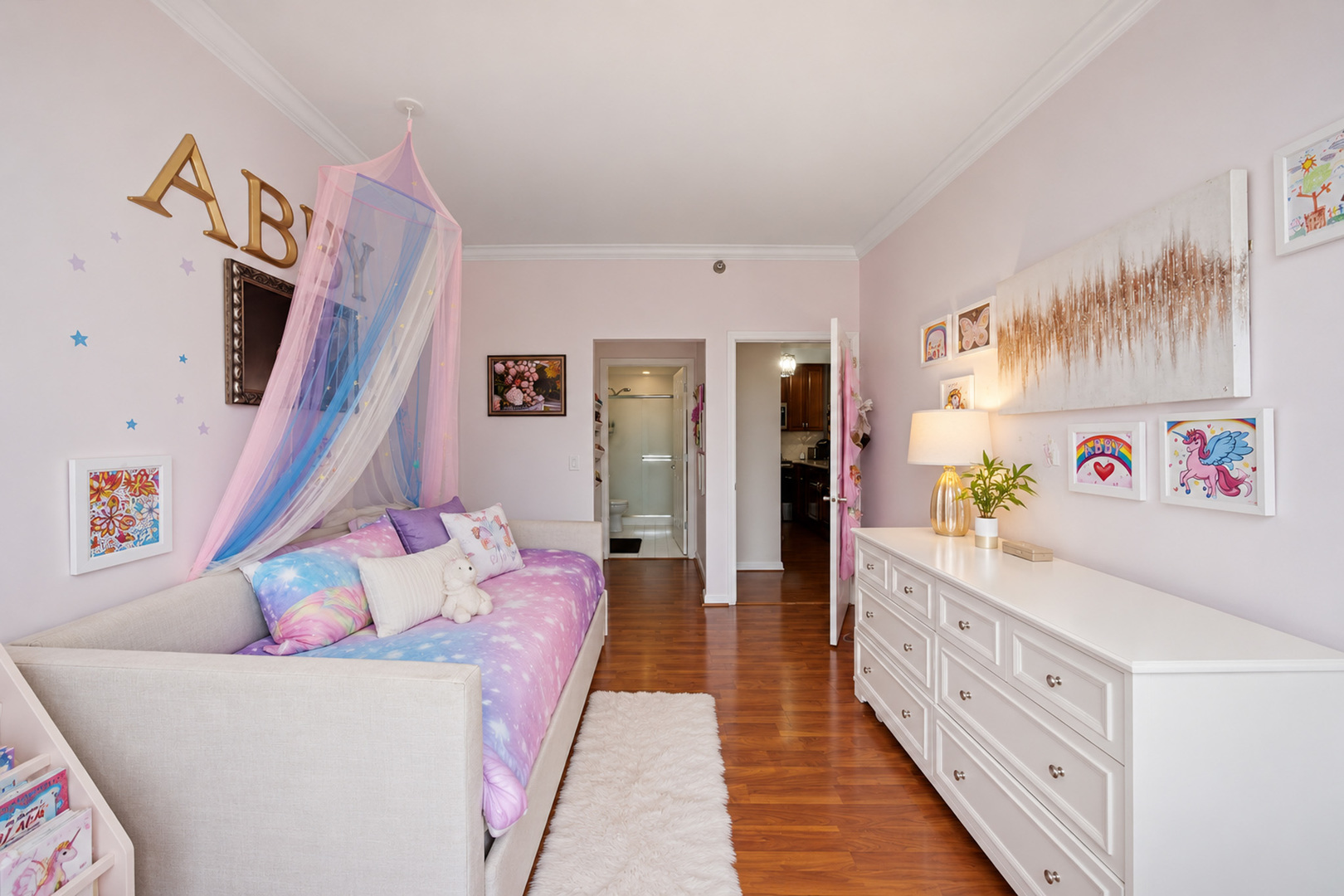 435 W Erie Street Unit: 801