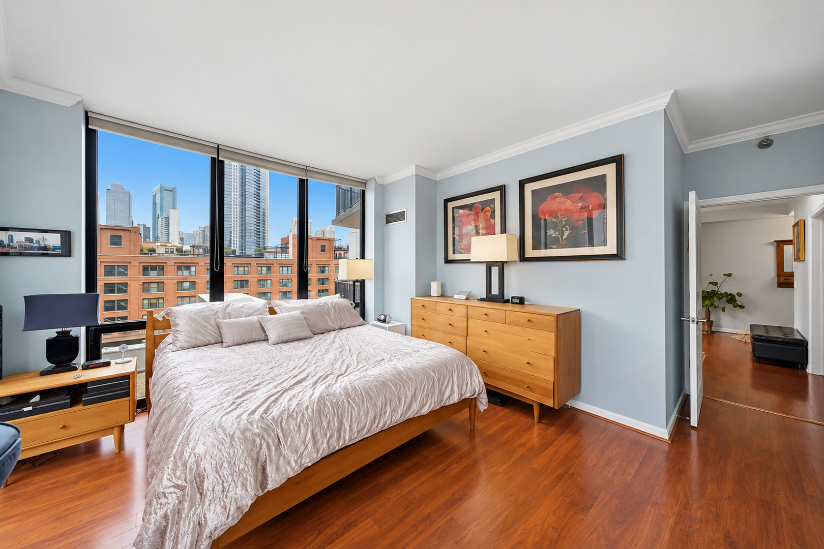 435 W Erie Street Unit: 801