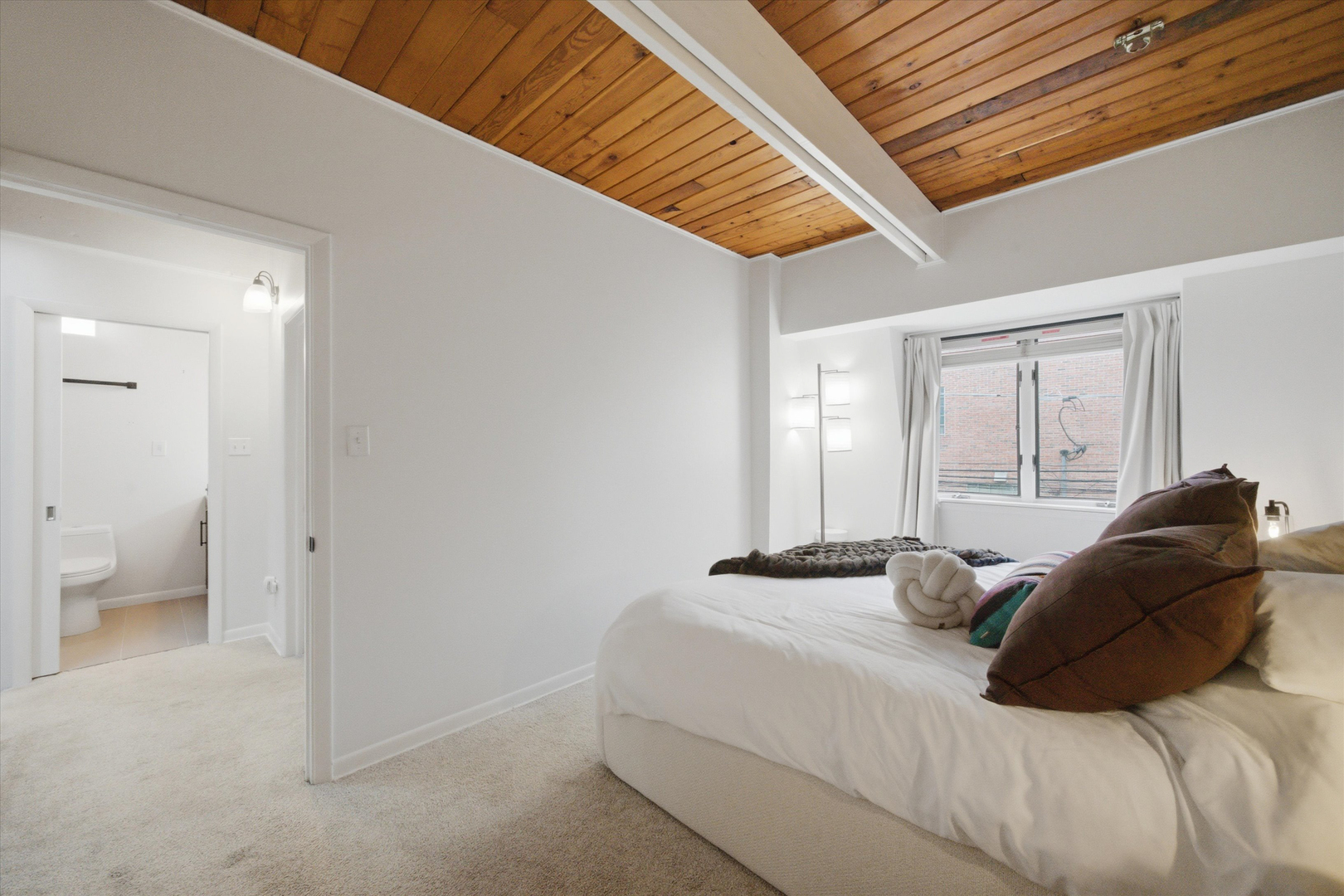 1853 N Cleveland Avenue Unit: H