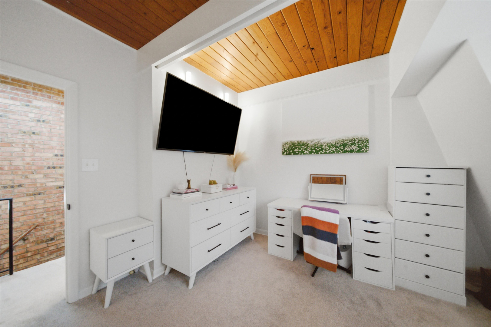 1853 N Cleveland Avenue Unit: H