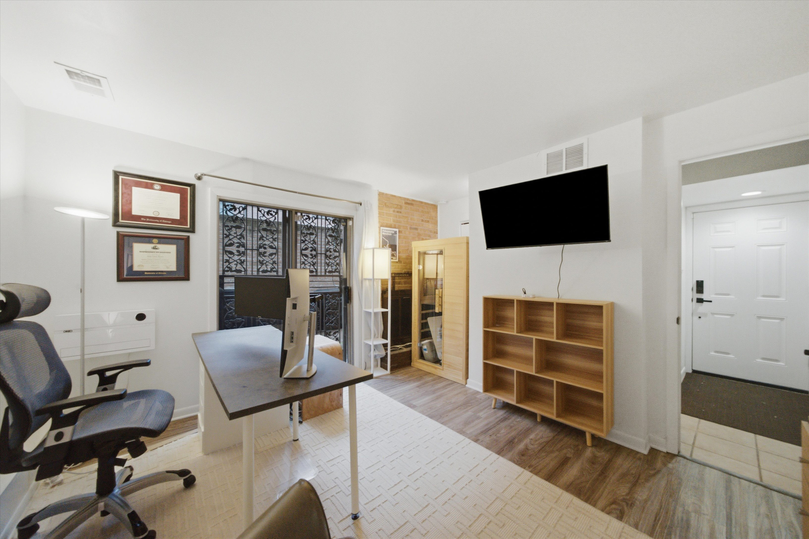 1853 N Cleveland Avenue Unit: H