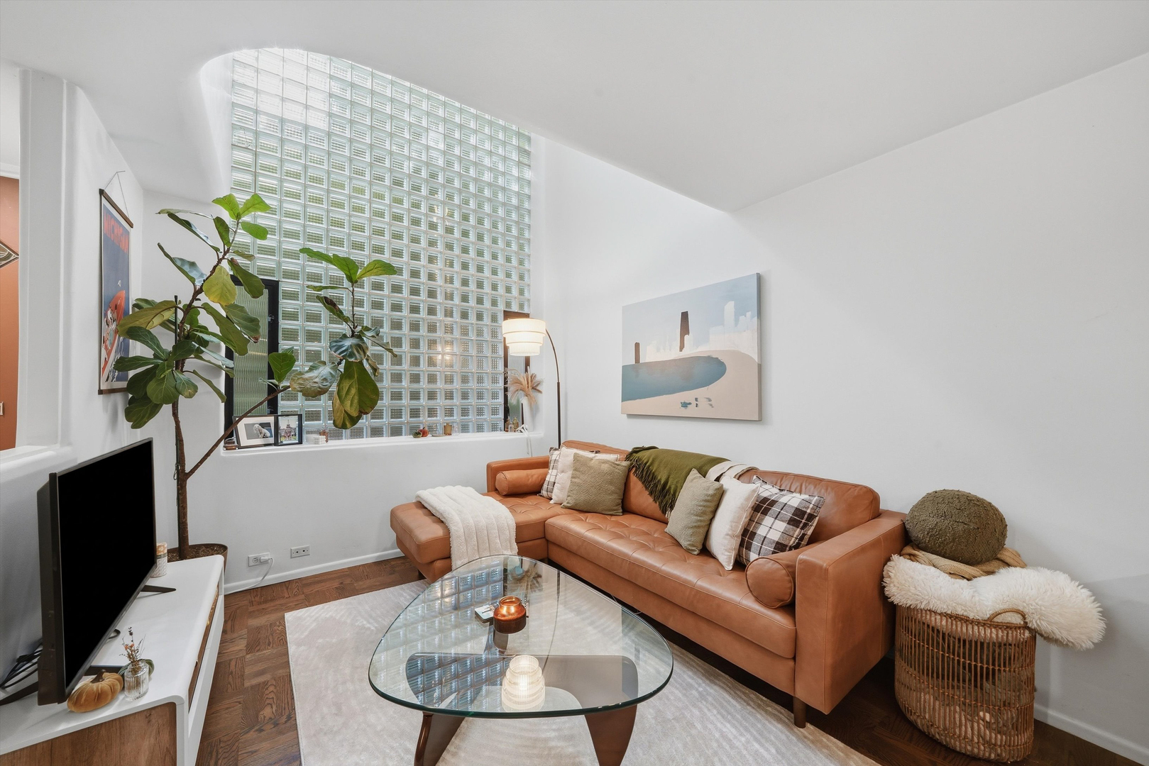 1209 N State Parkway Unit: 4