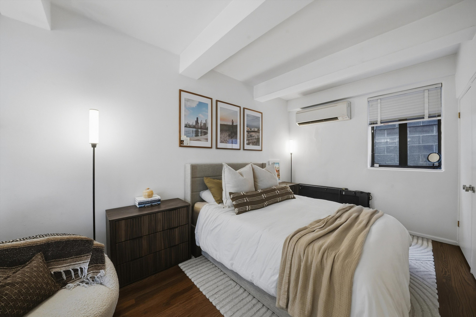 1209 N State Parkway Unit: 4