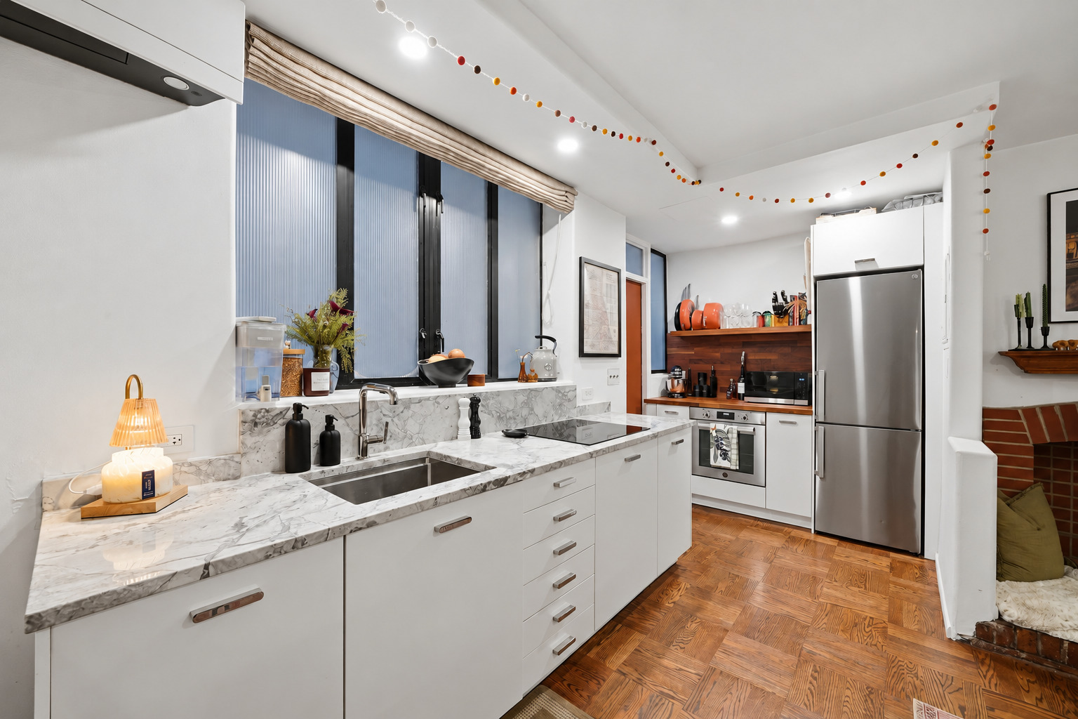 1209 N State Parkway Unit: 4