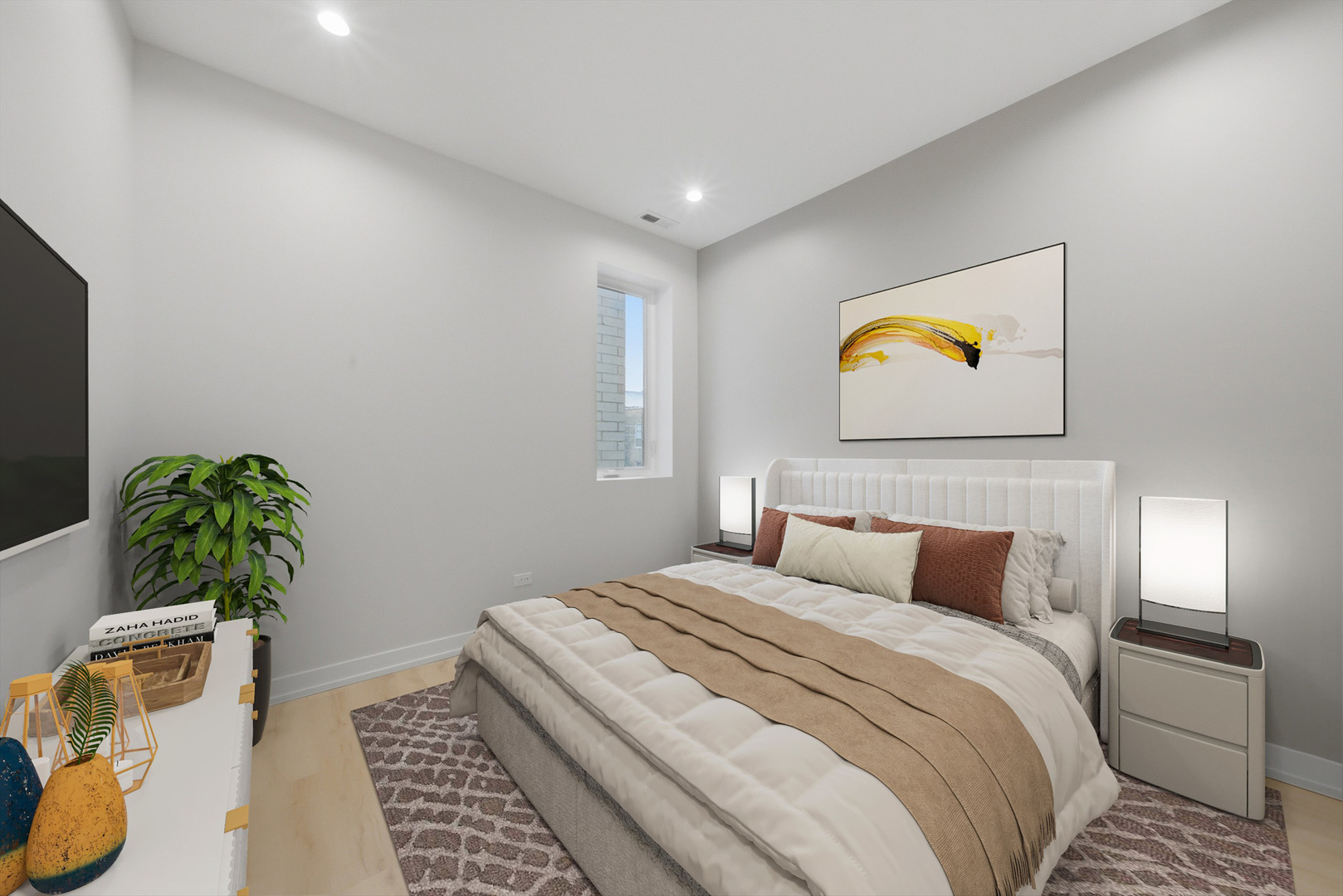 1355 N Western Avenue Unit: 2A