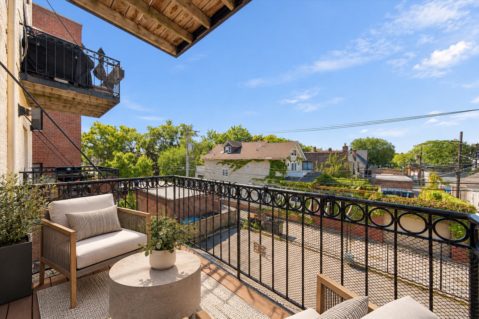2842 N Halsted Street Unit: 3N