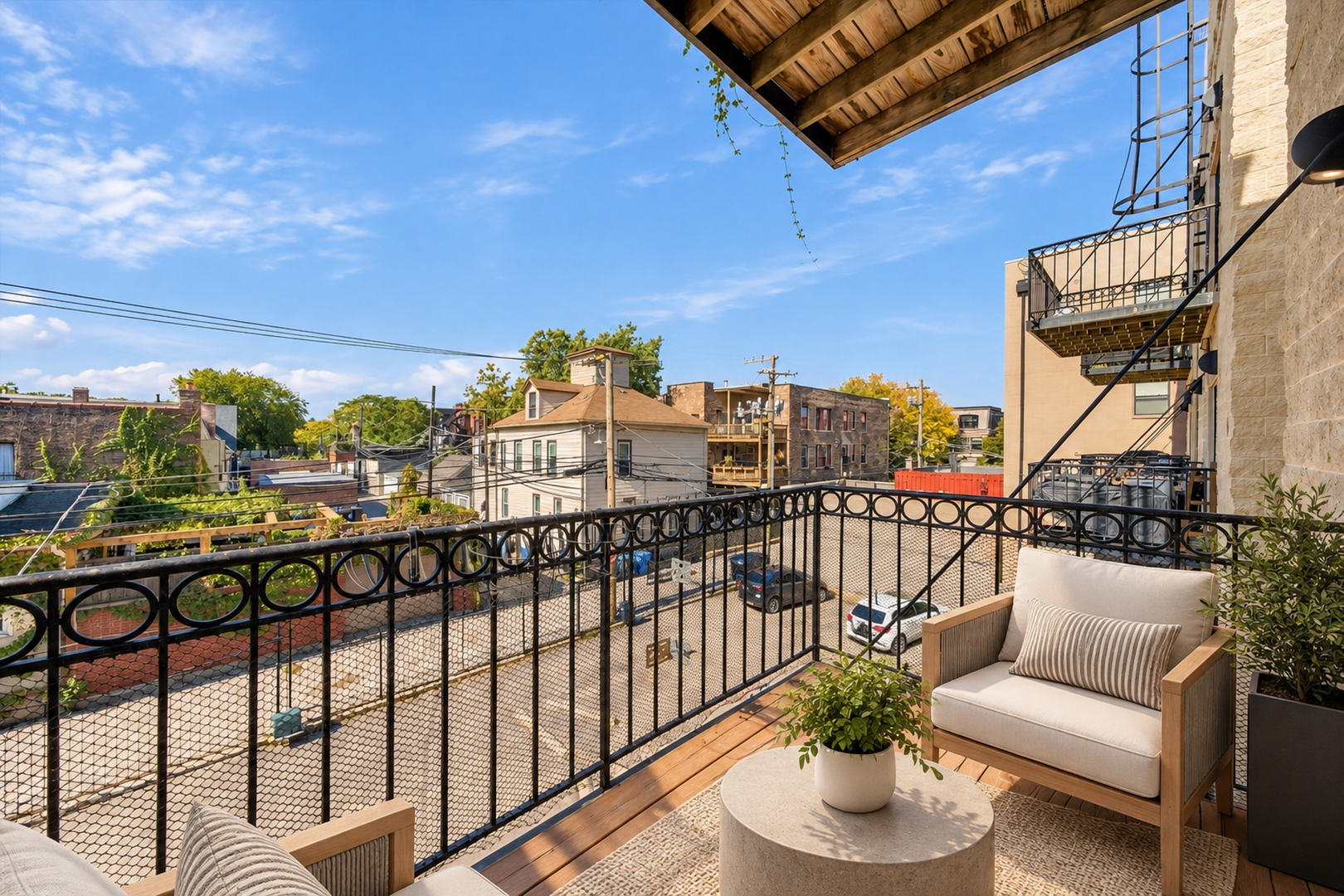 2842 N Halsted Street Unit: 3N