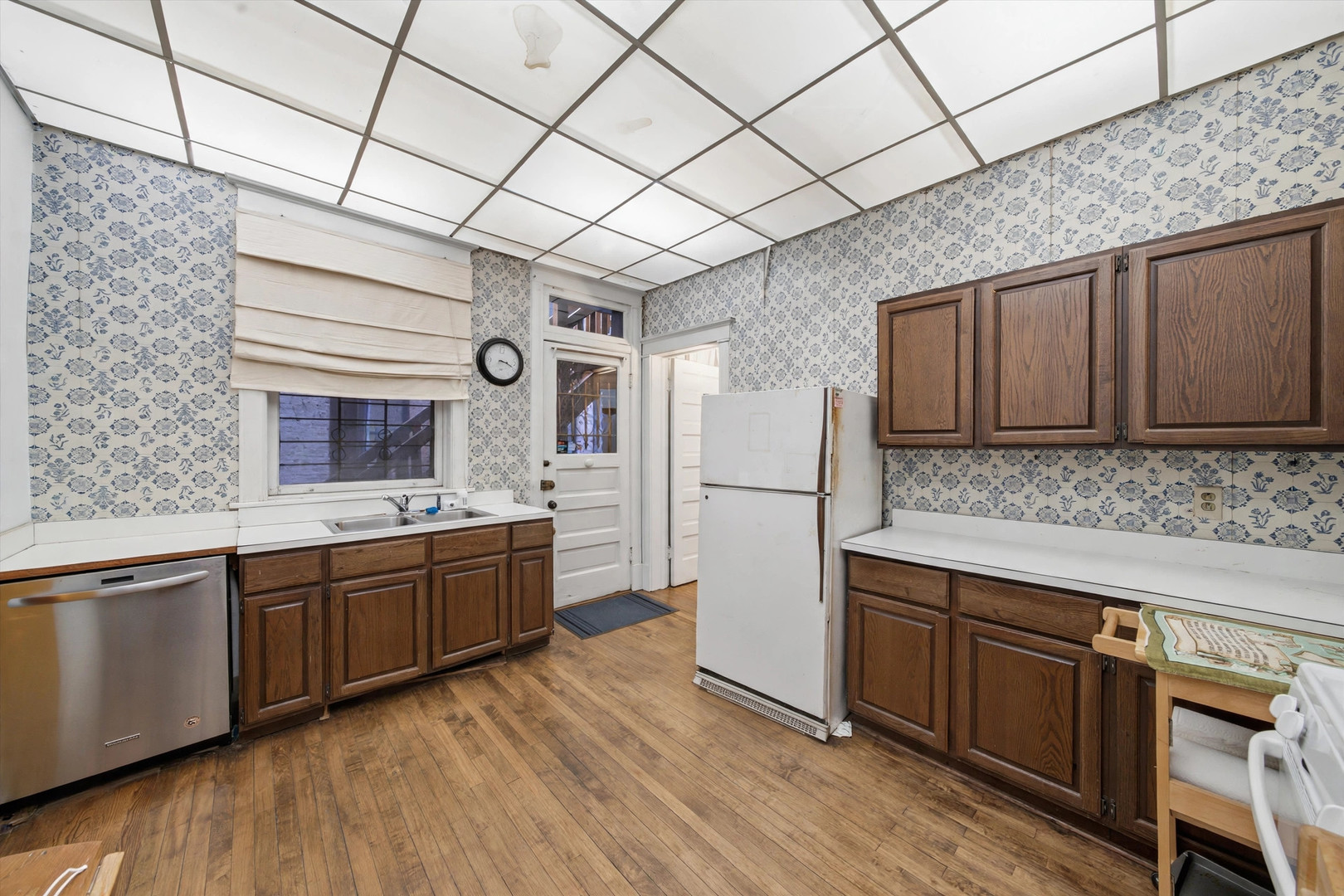 5701-5703 S Kenwood Avenue Unit: 1
