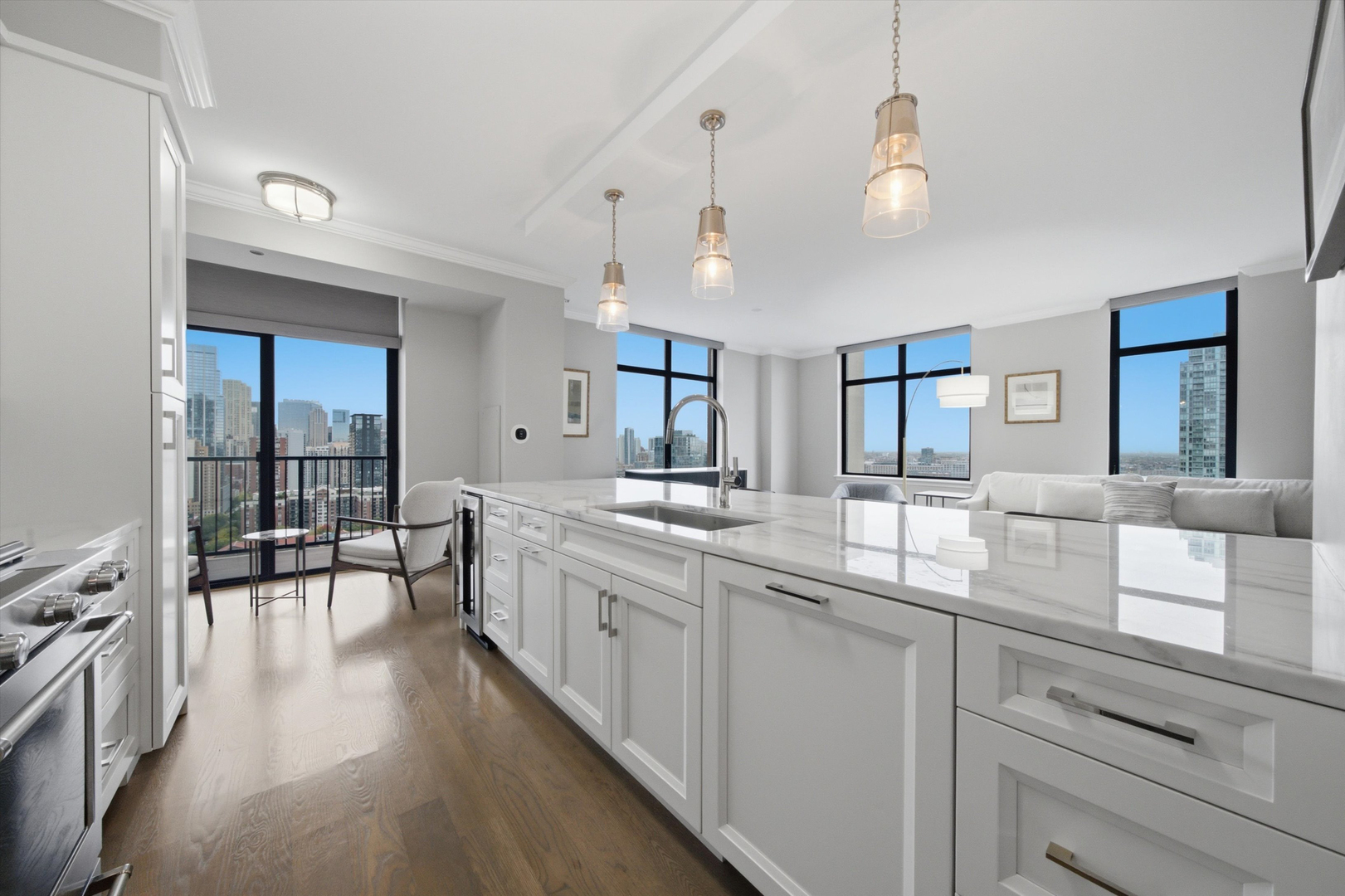 1122 N Dearborn Street Unit: 25I