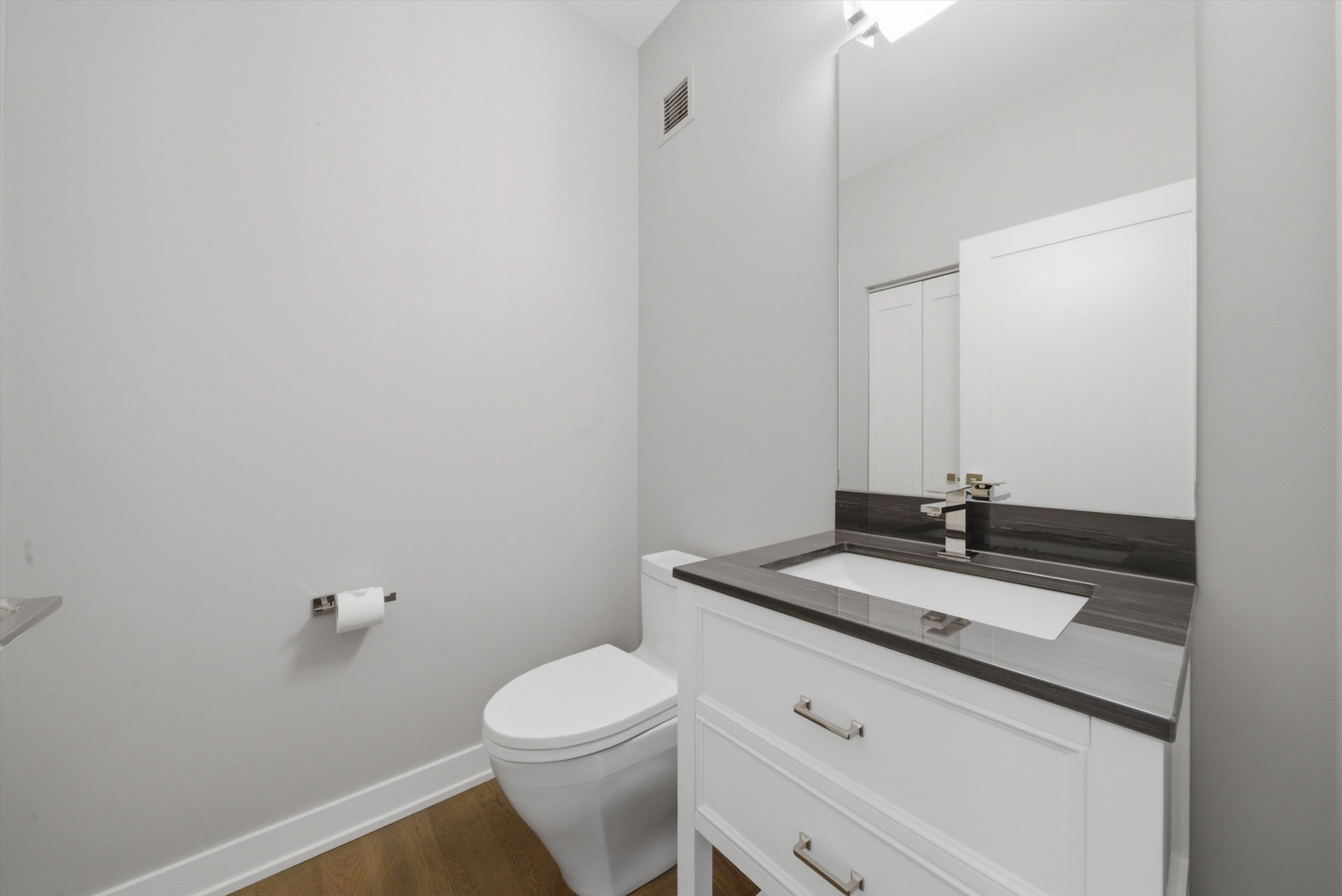 1122 N Dearborn Street Unit: 25I