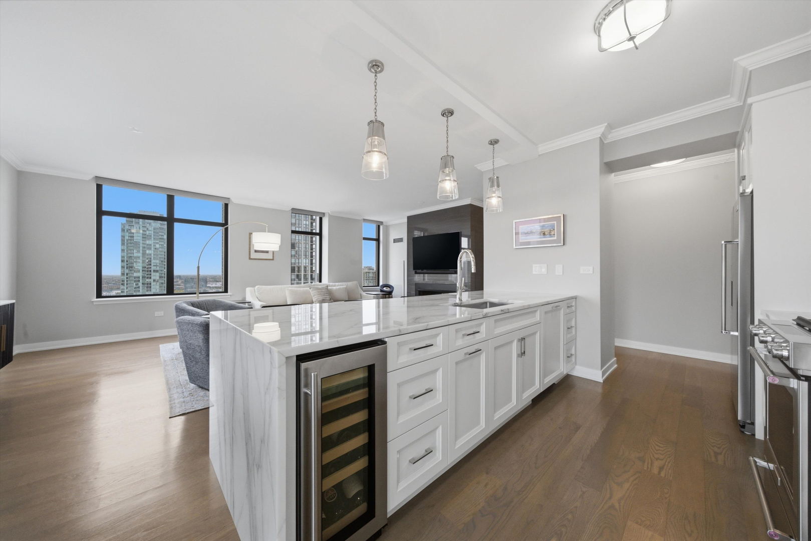 1122 N Dearborn Street Unit: 25I