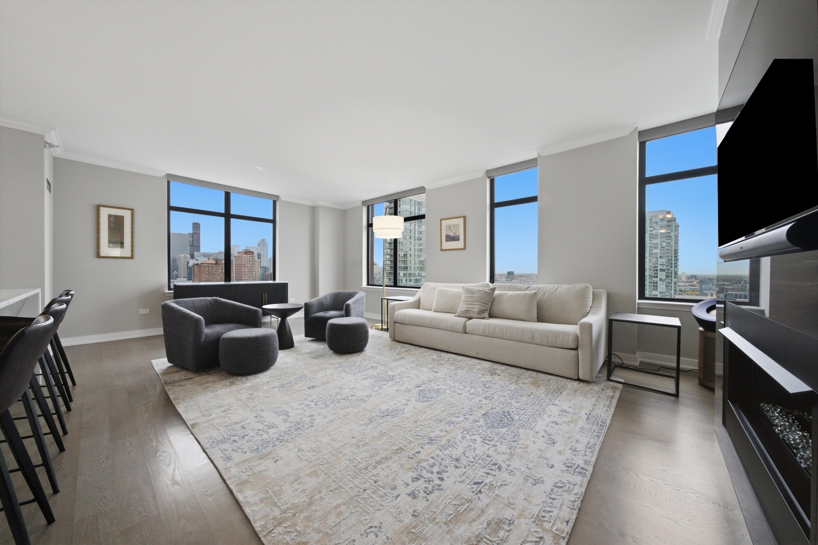 1122 N Dearborn Street Unit: 25I