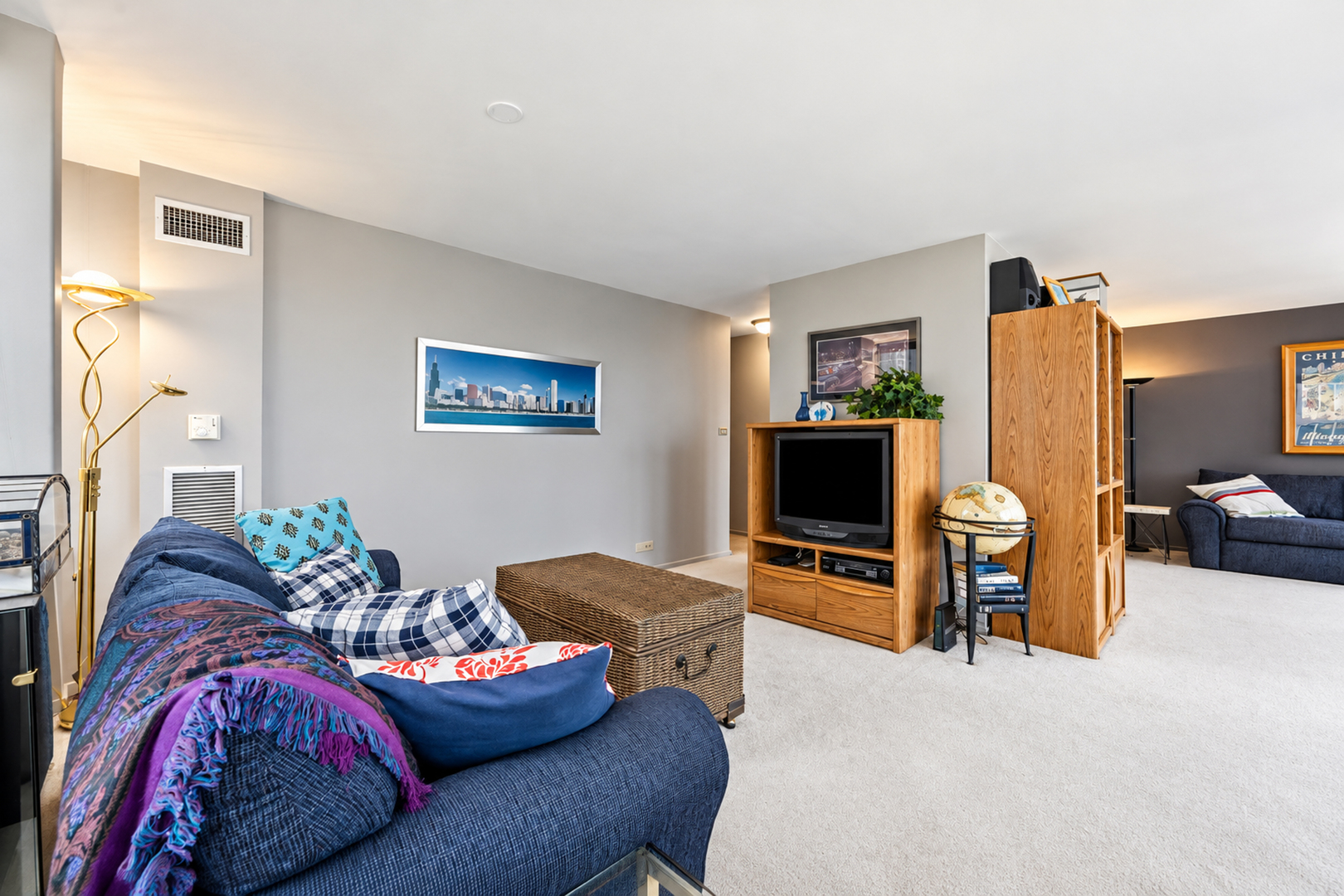 100 E Walton Street Unit: 42B