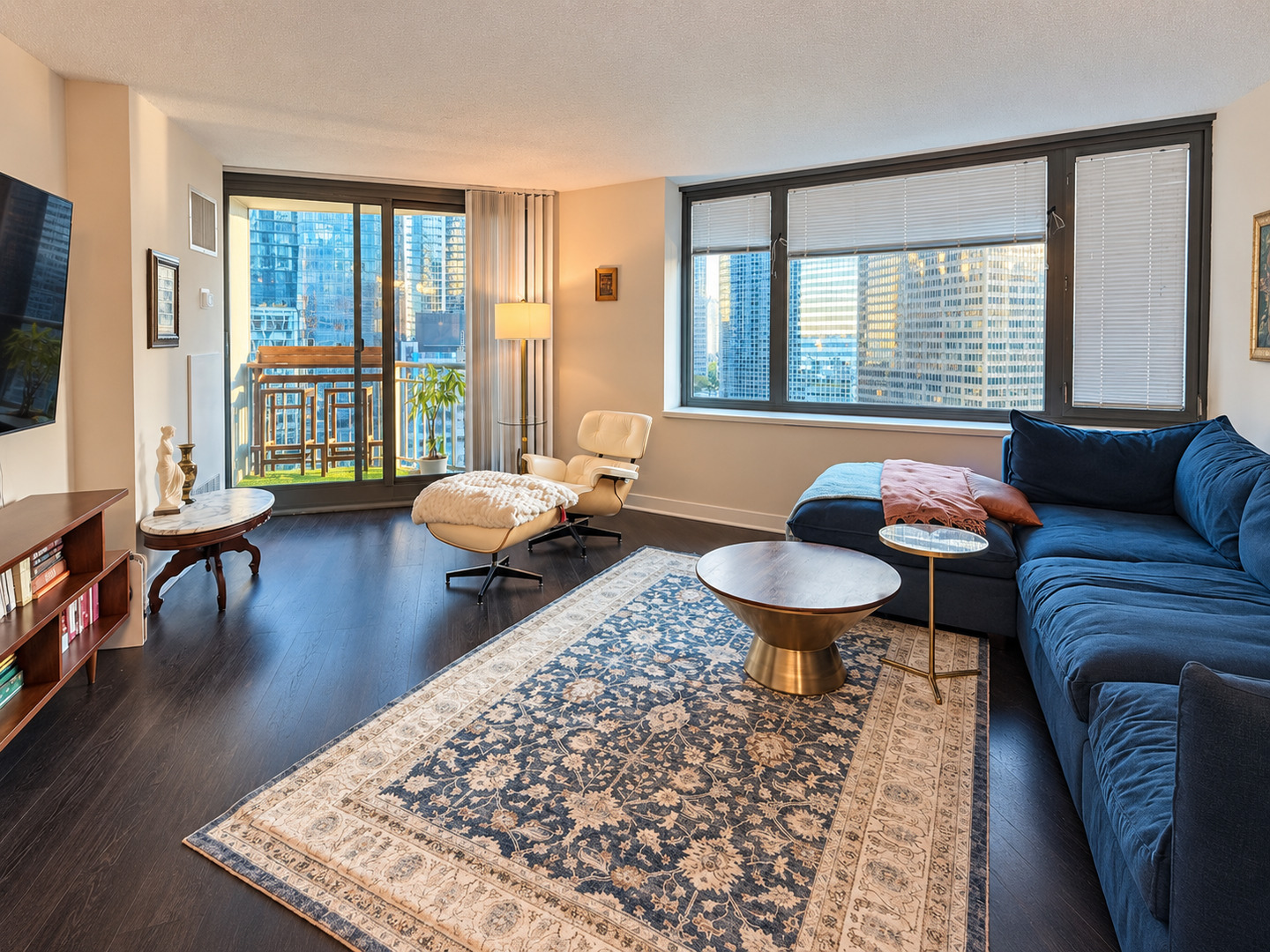 400 N McClurg Court Unit: 1907