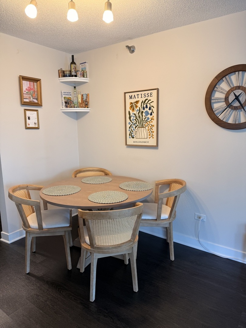 400 N McClurg Court Unit: 1907
