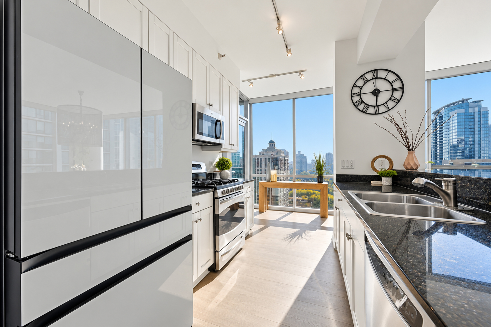 1201 S Prairie Avenue Unit: 1706