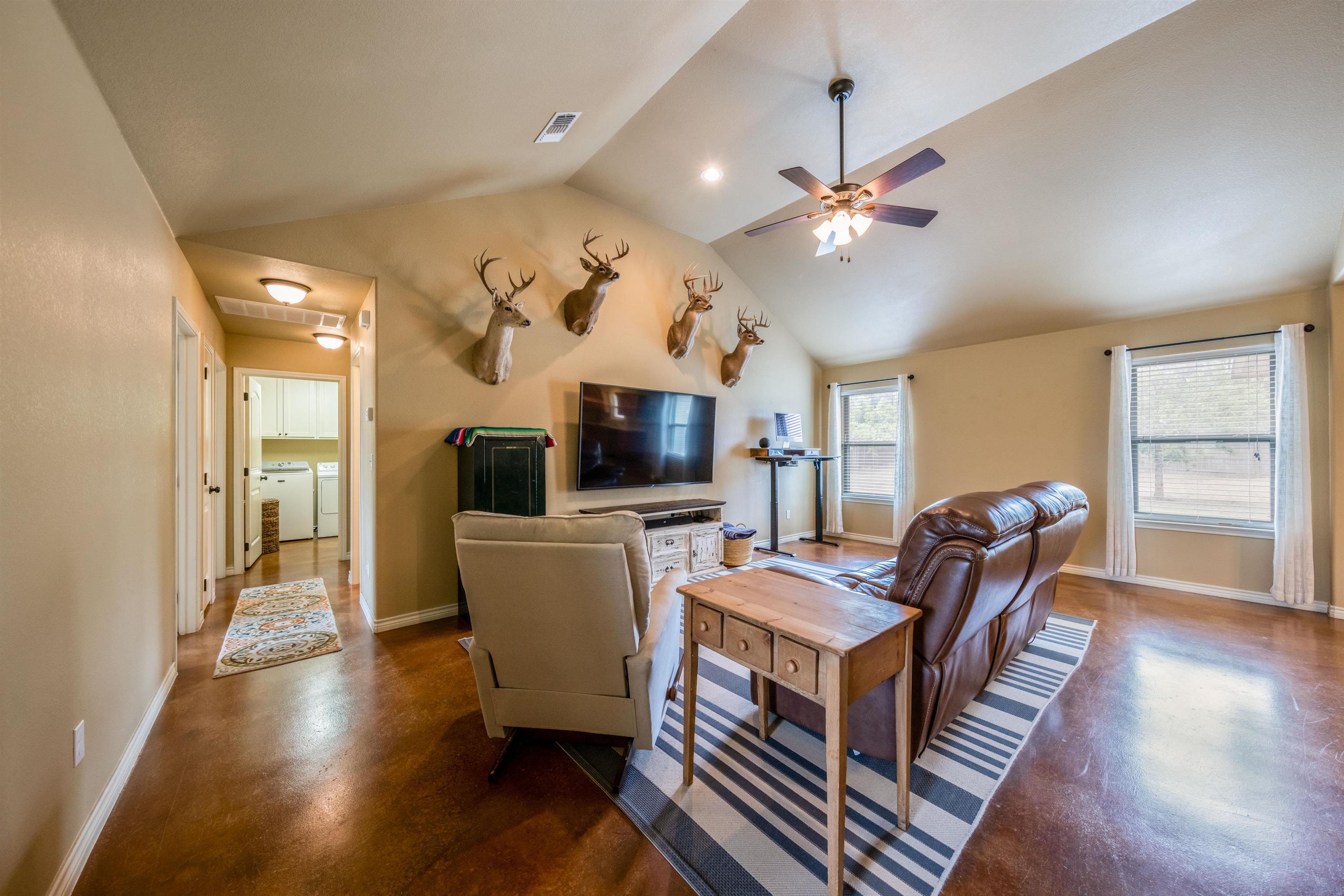 1205 E Marble Street