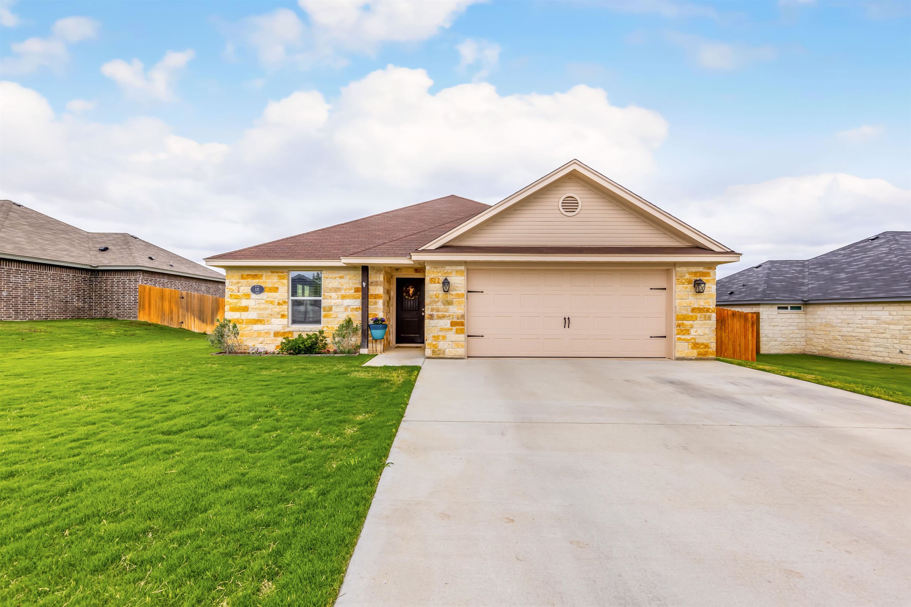 121 Rylee Road