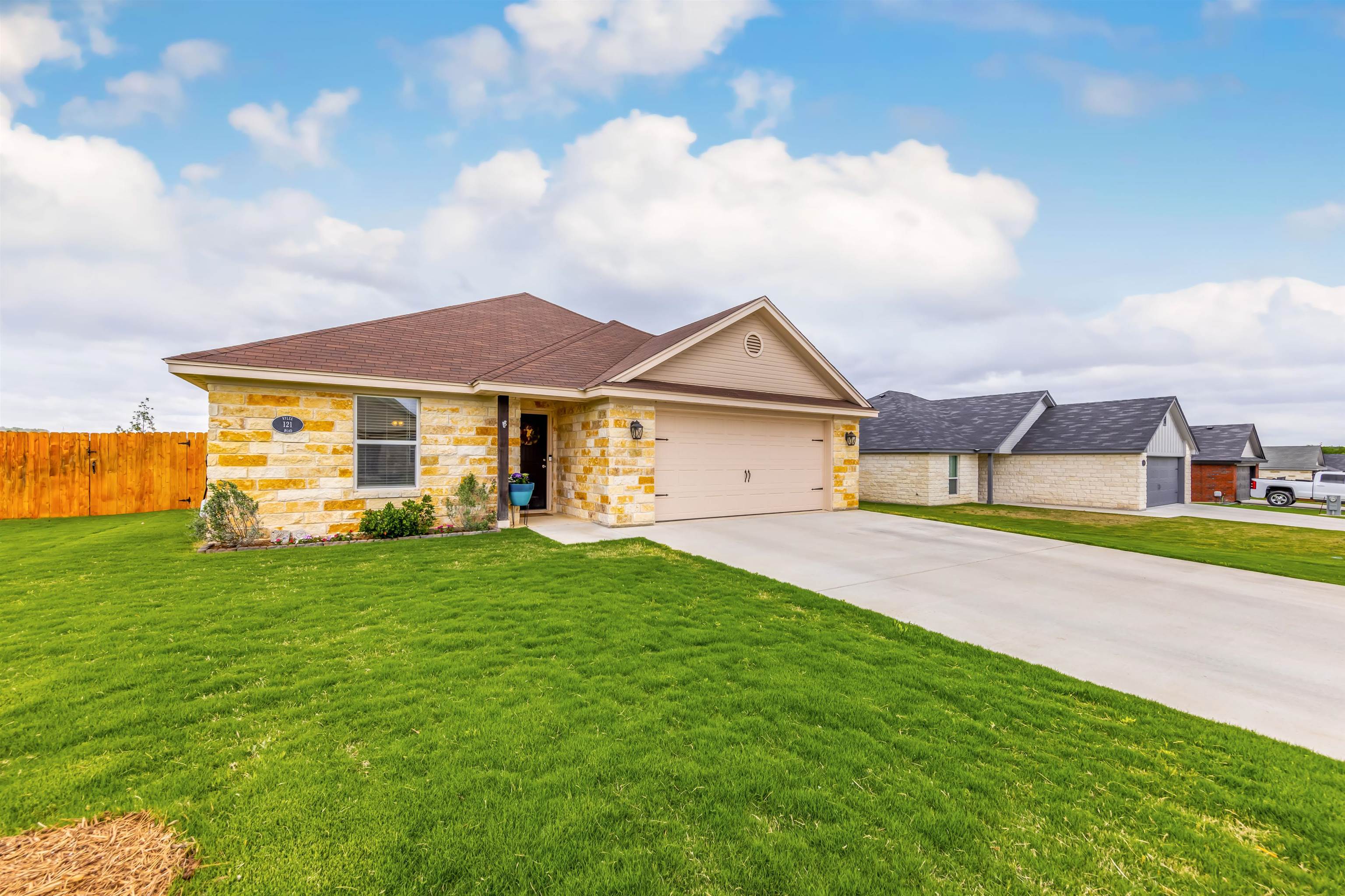 121 Rylee Road