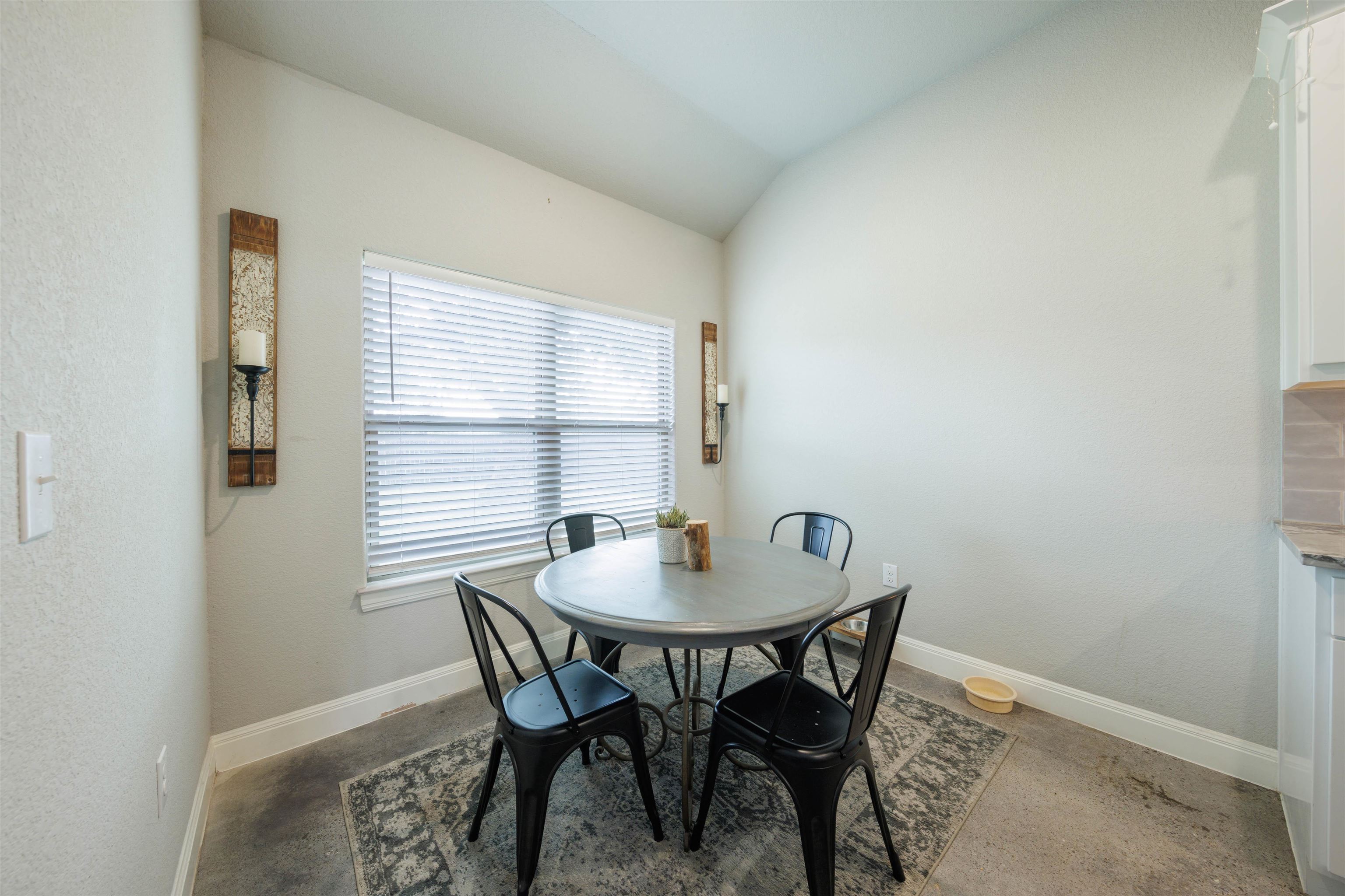 489 Dove Trail