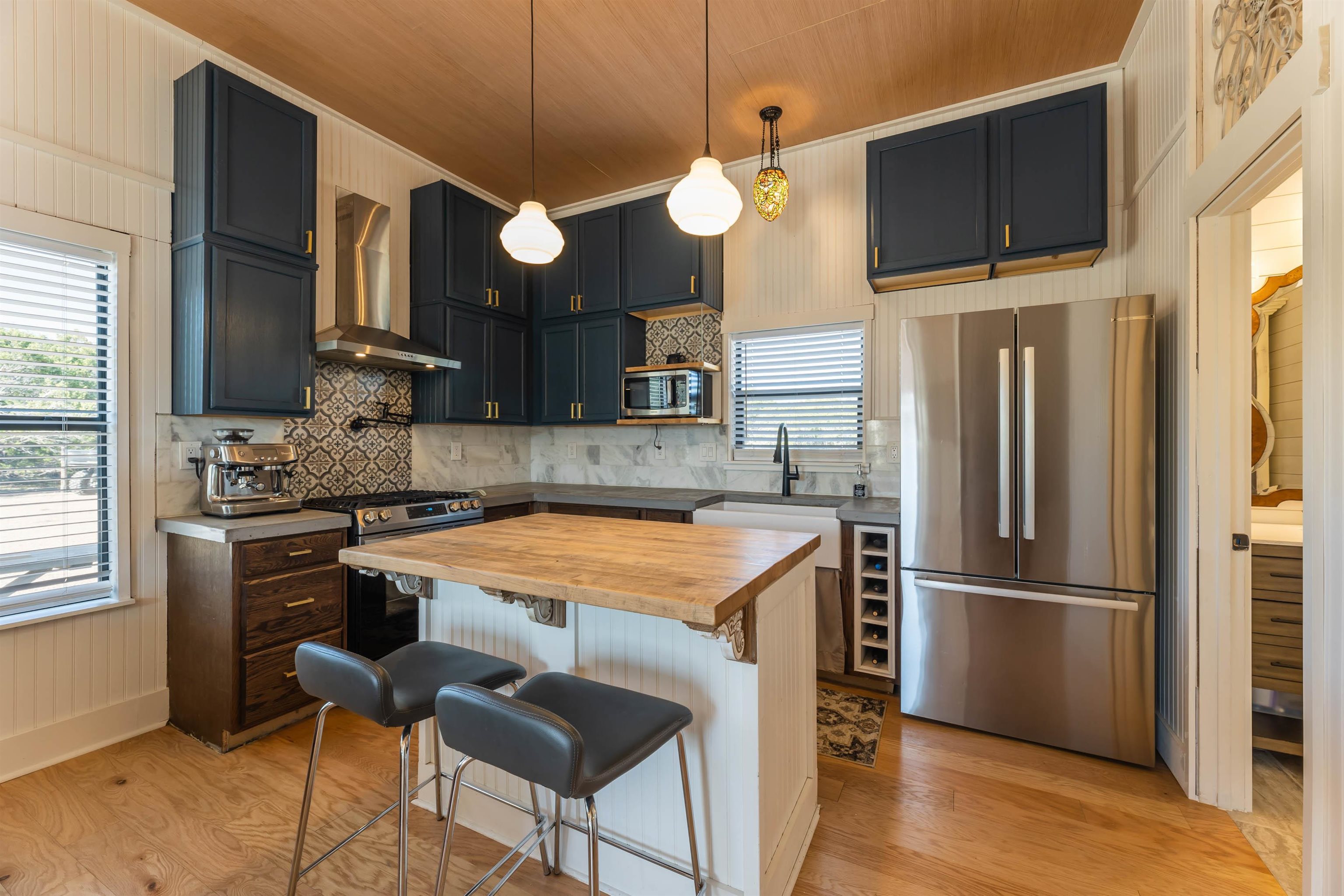 2075 Carpenter Loop