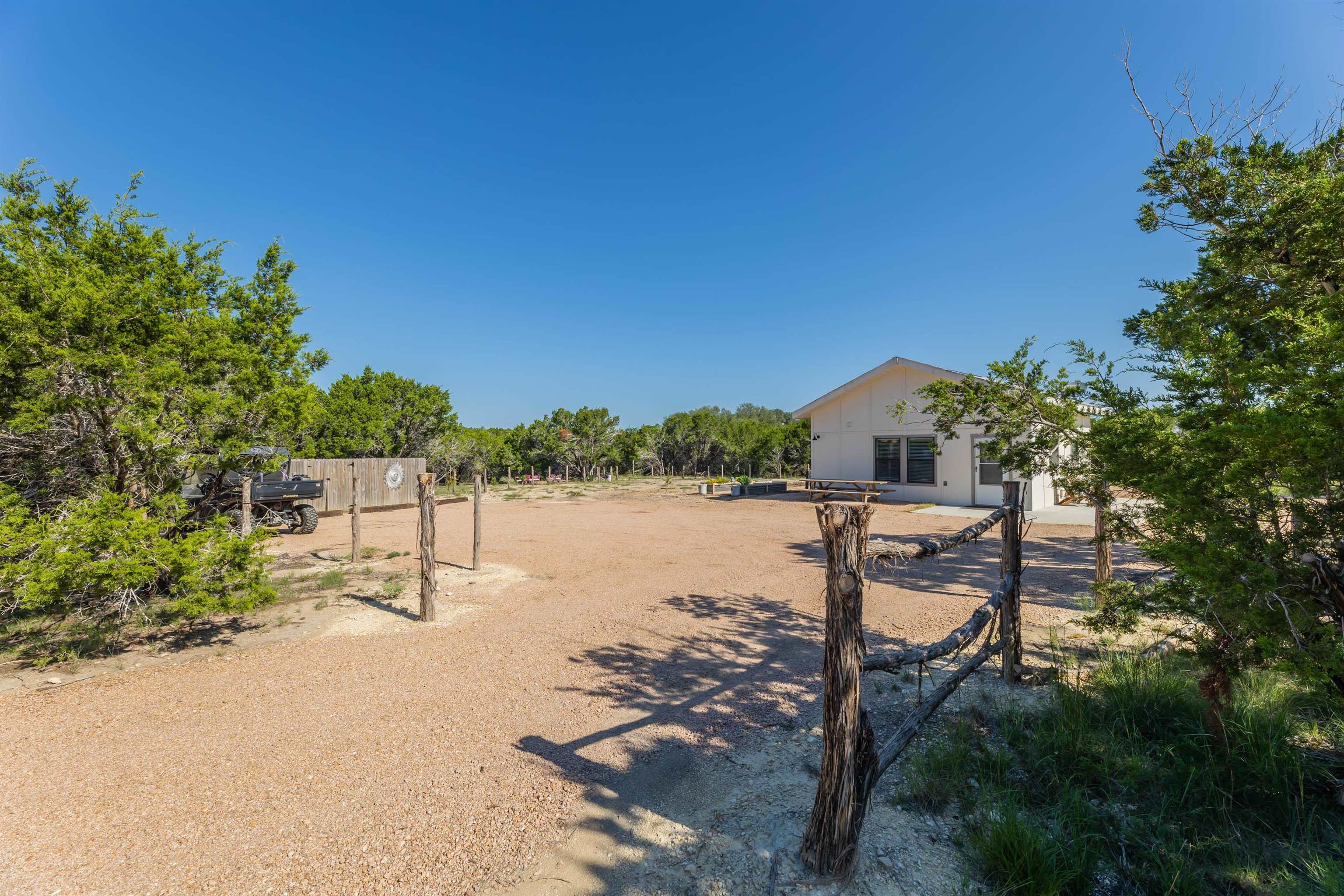 2075 Carpenter Loop
