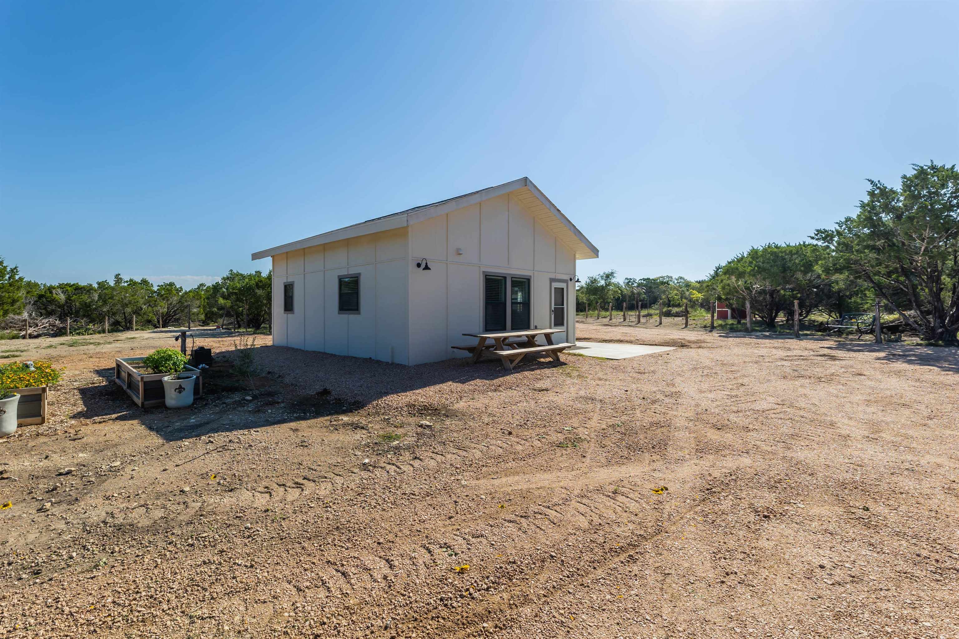 2075 Carpenter Loop