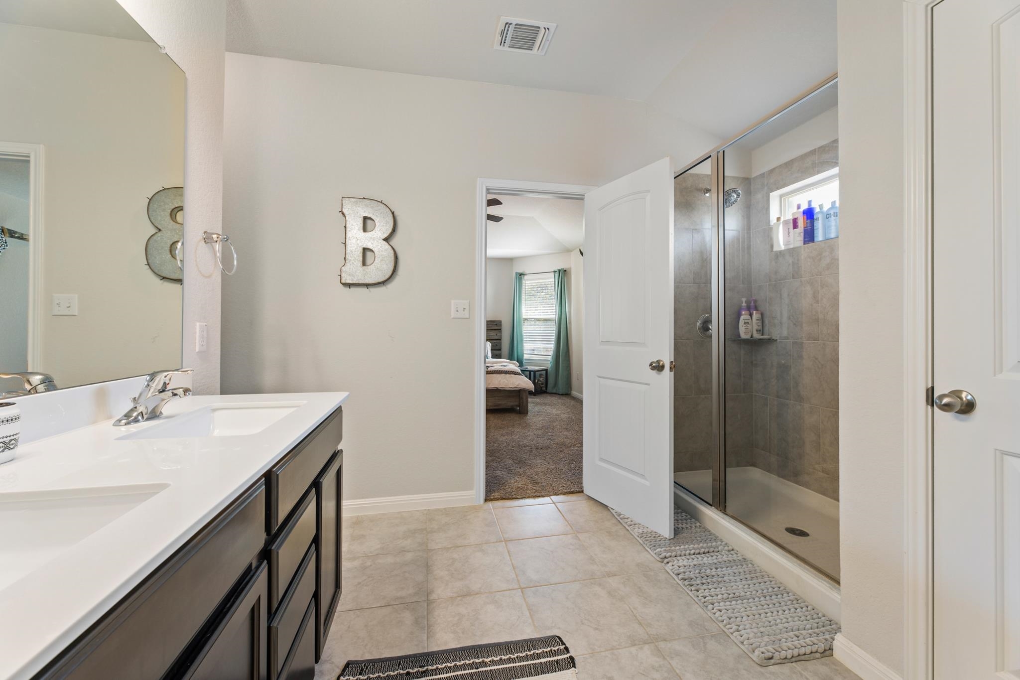240 Peppermill Loop