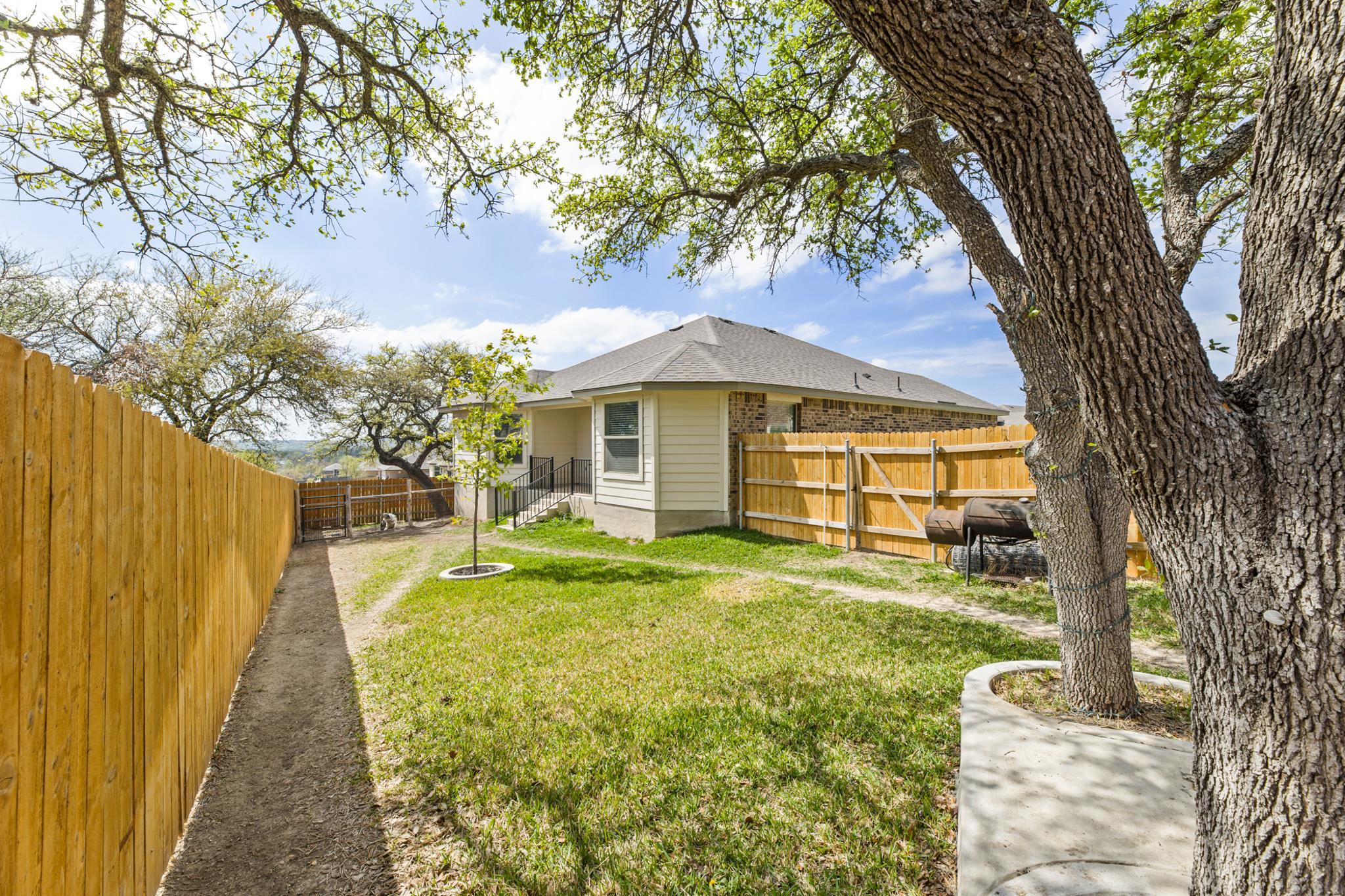 240 Peppermill Loop