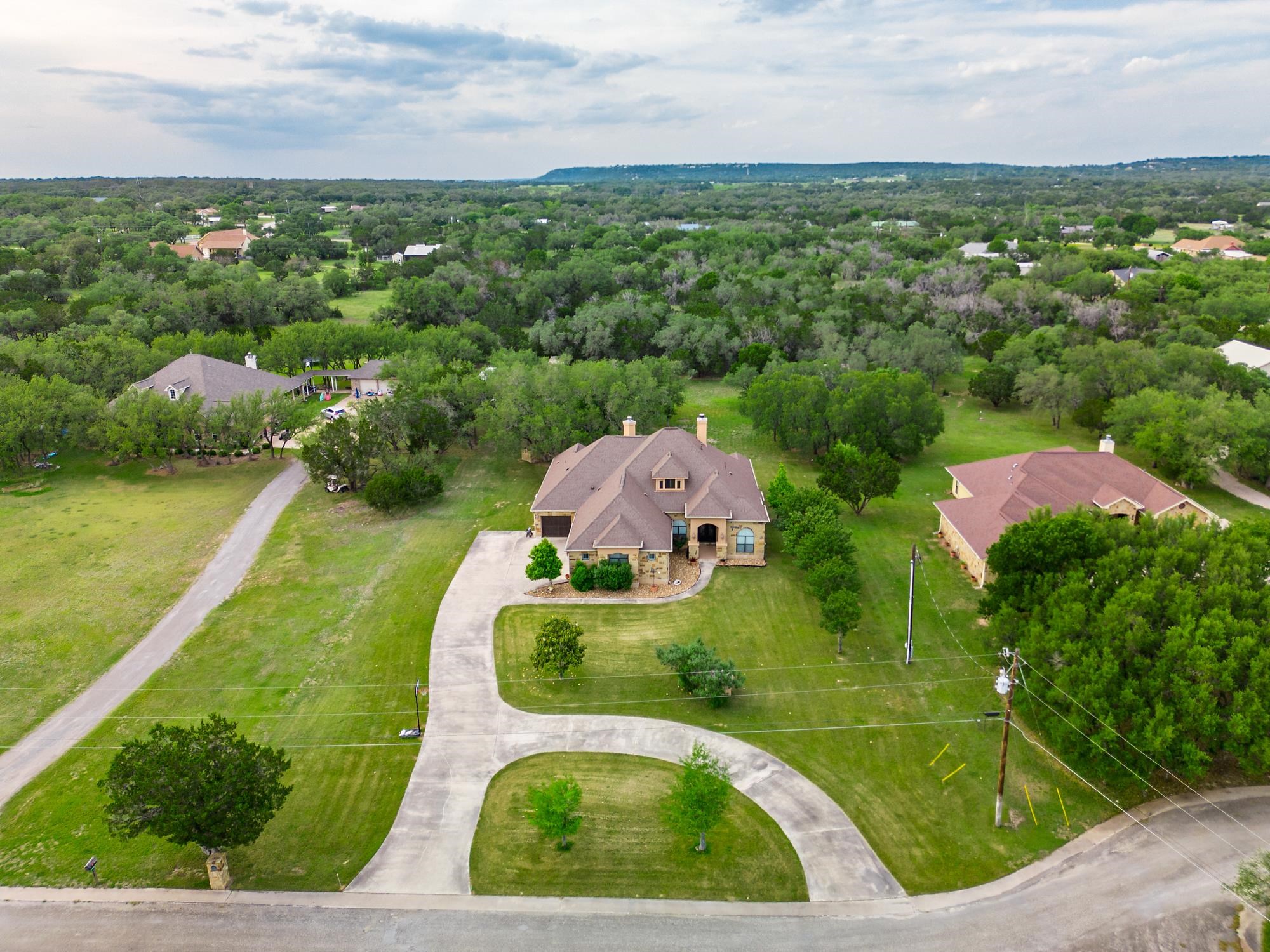 130 Circle Oak Drive