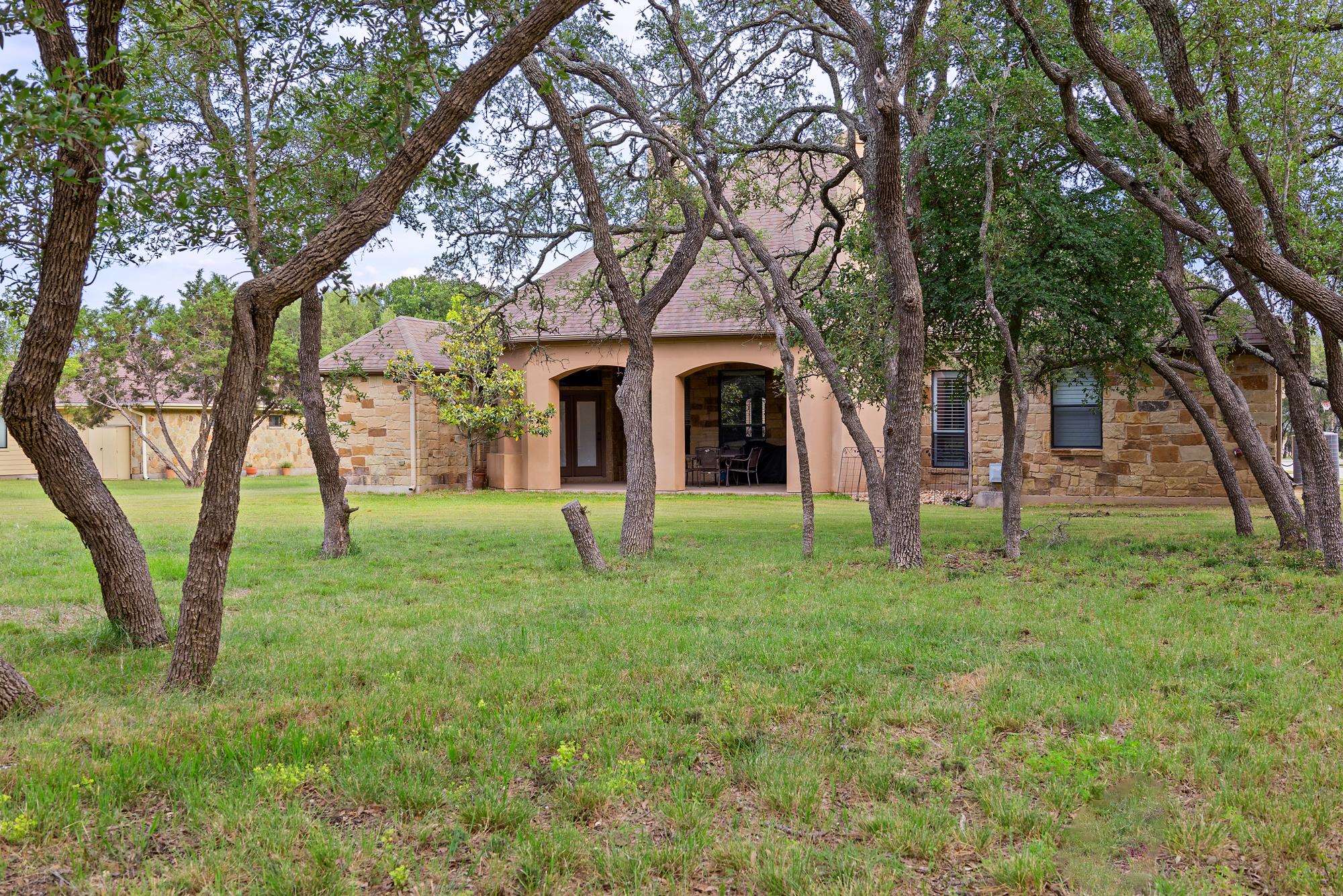 130 Circle Oak Drive
